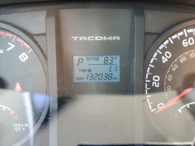 2016 Toyota Tacoma SR