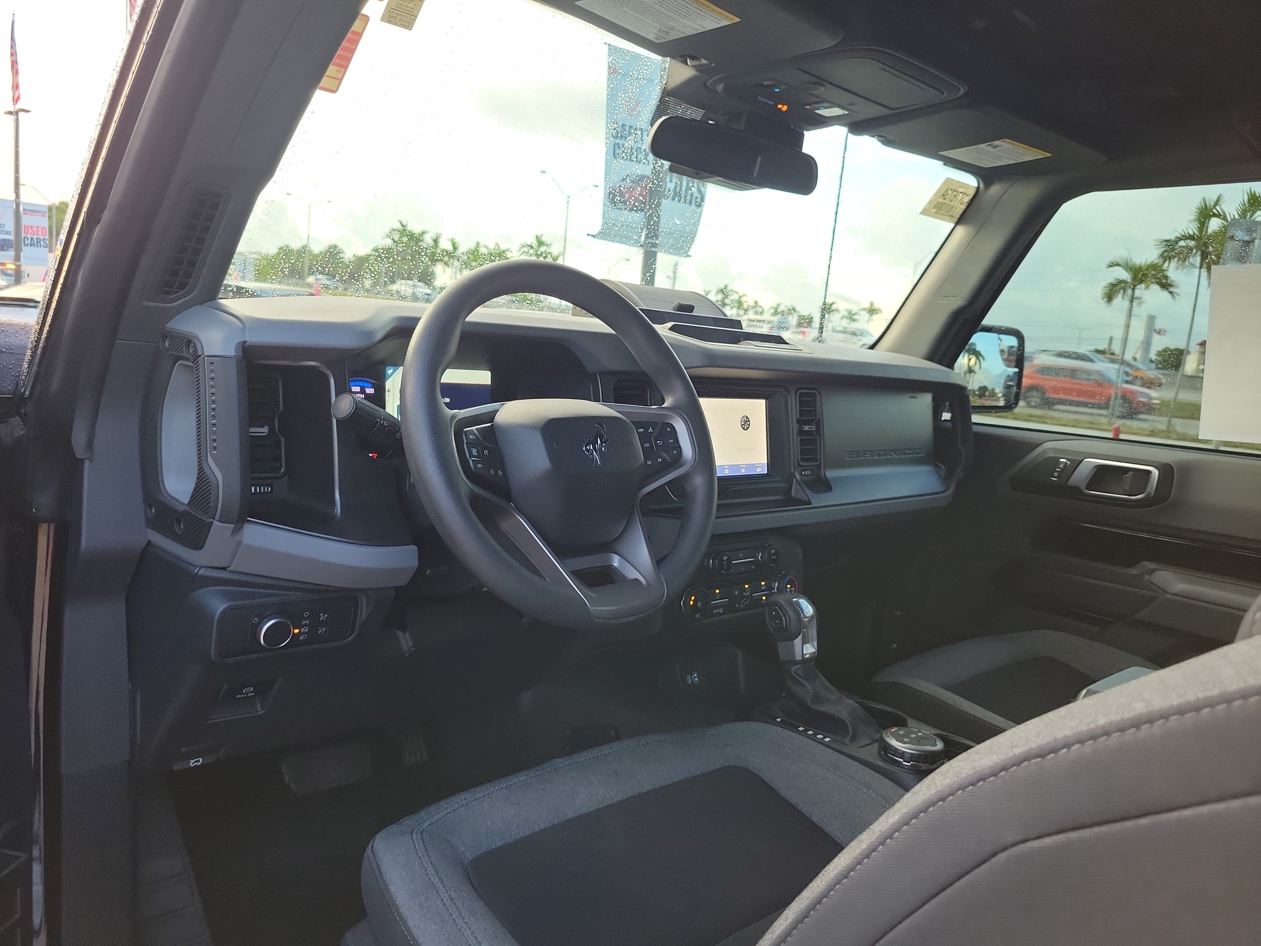 2021 Ford Bronco Base