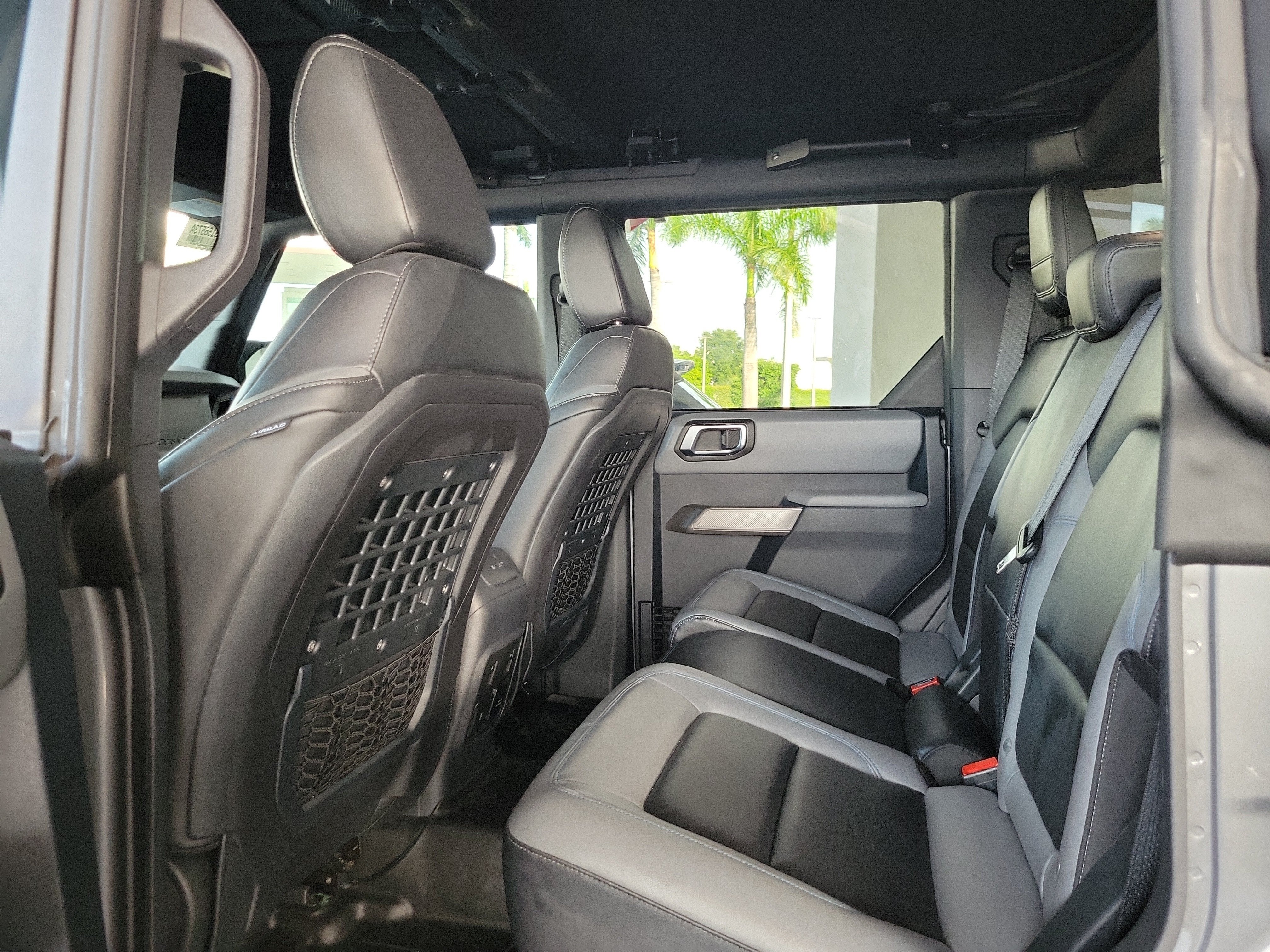 2021 Ford Bronco Base