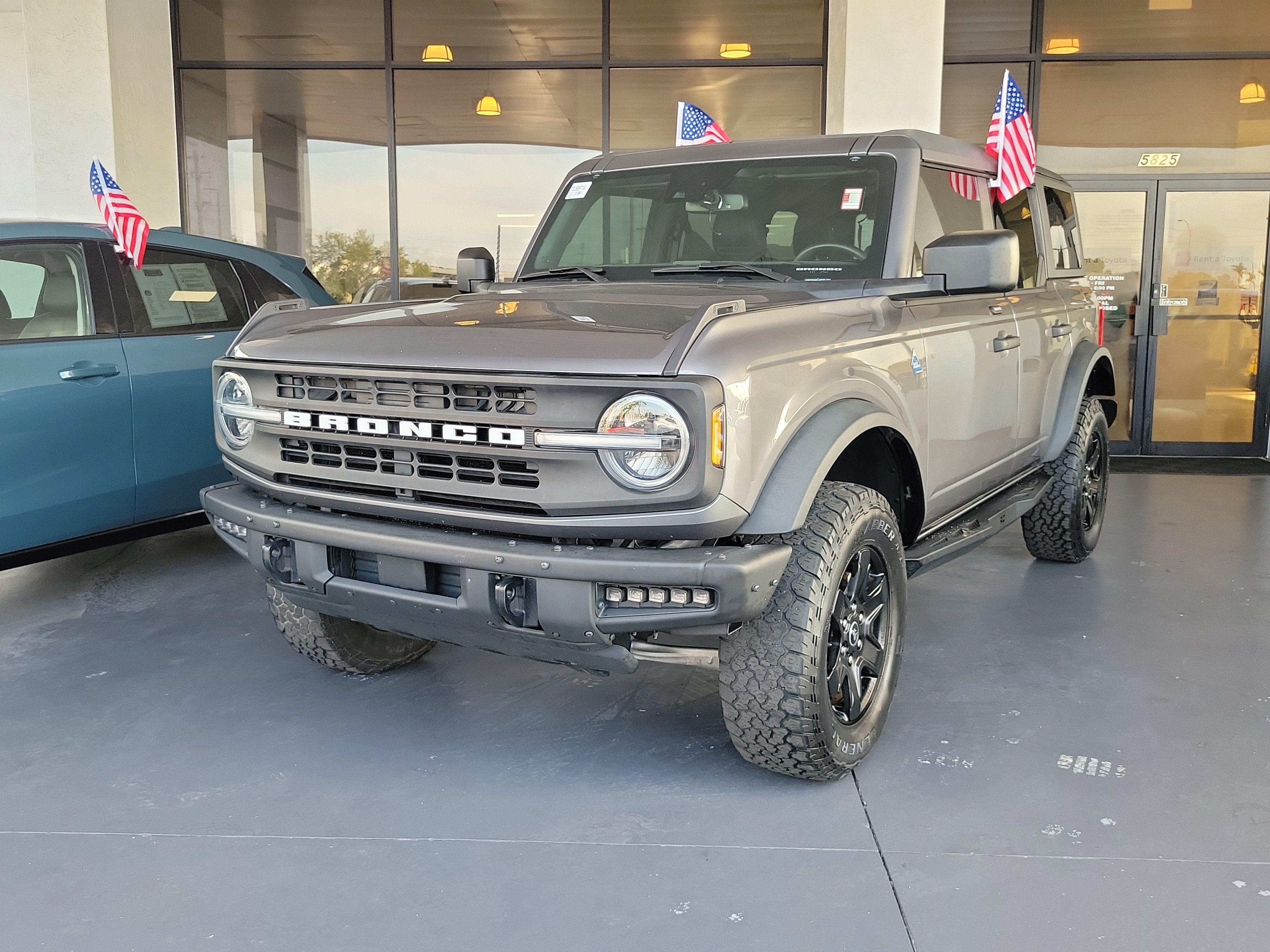 2021 Ford Bronco Base