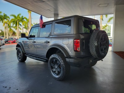 2021 Ford Bronco Base