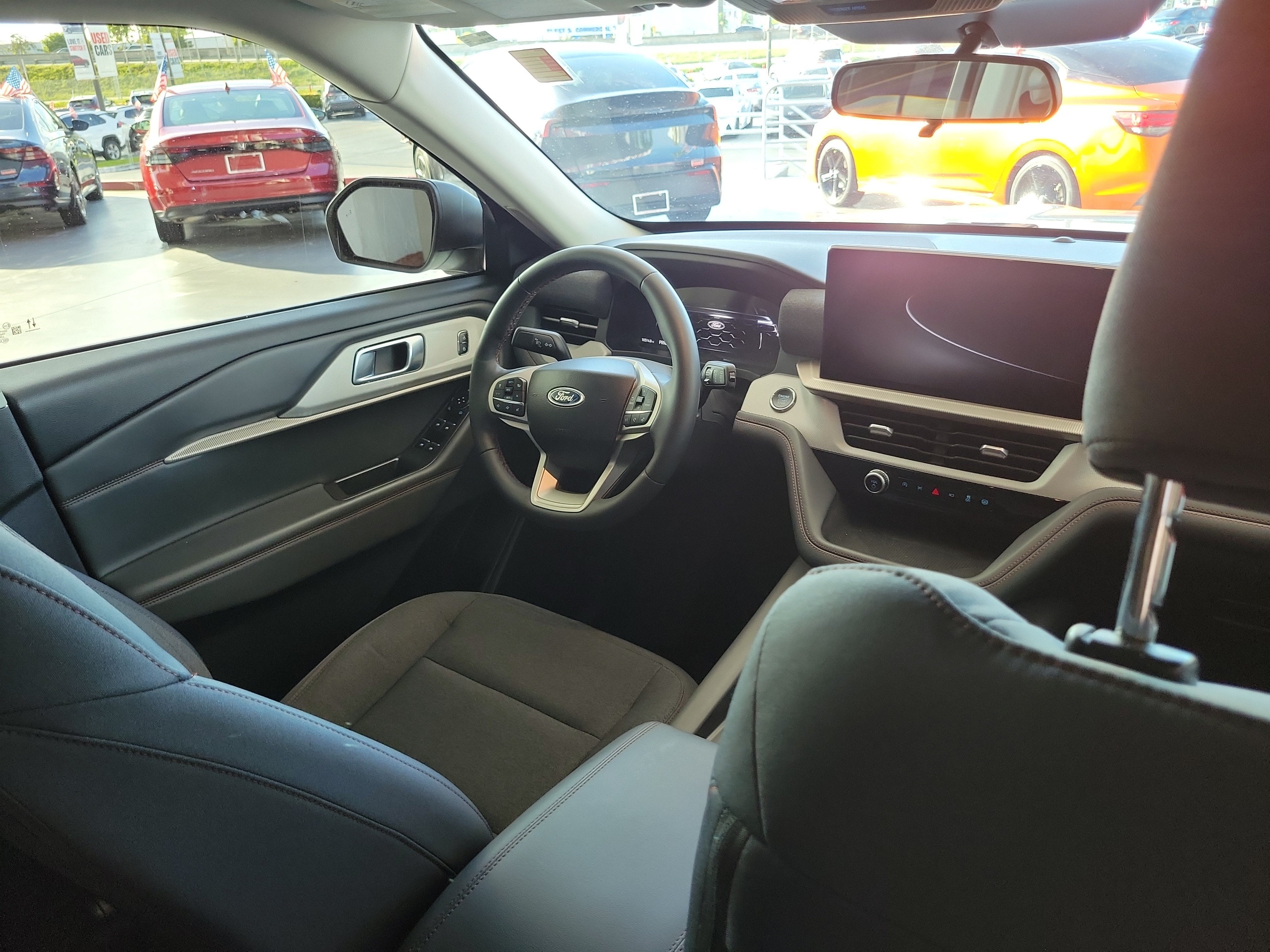2026 Ford Explorer Active w/100A Pkg