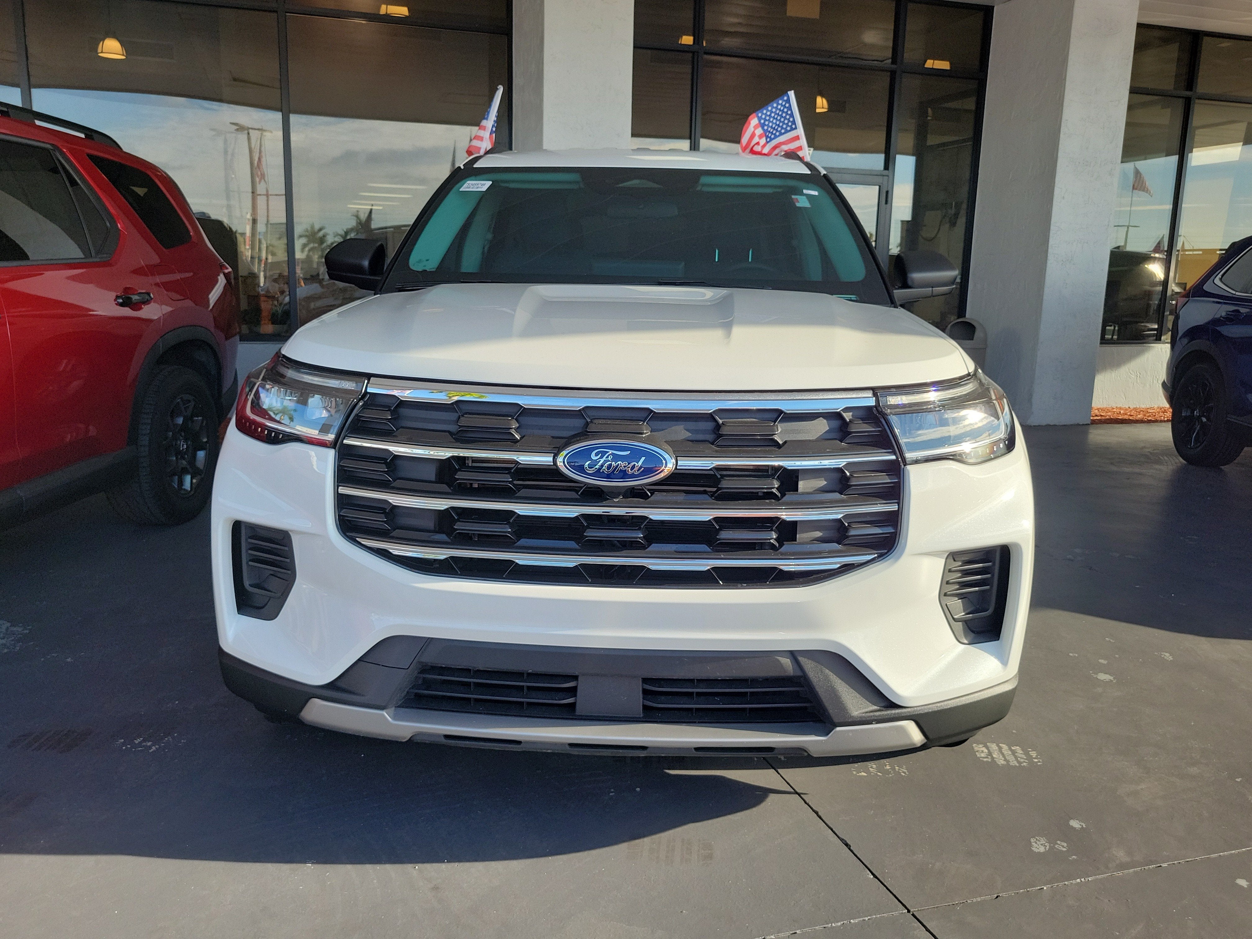 2026 Ford Explorer Active w/100A Pkg