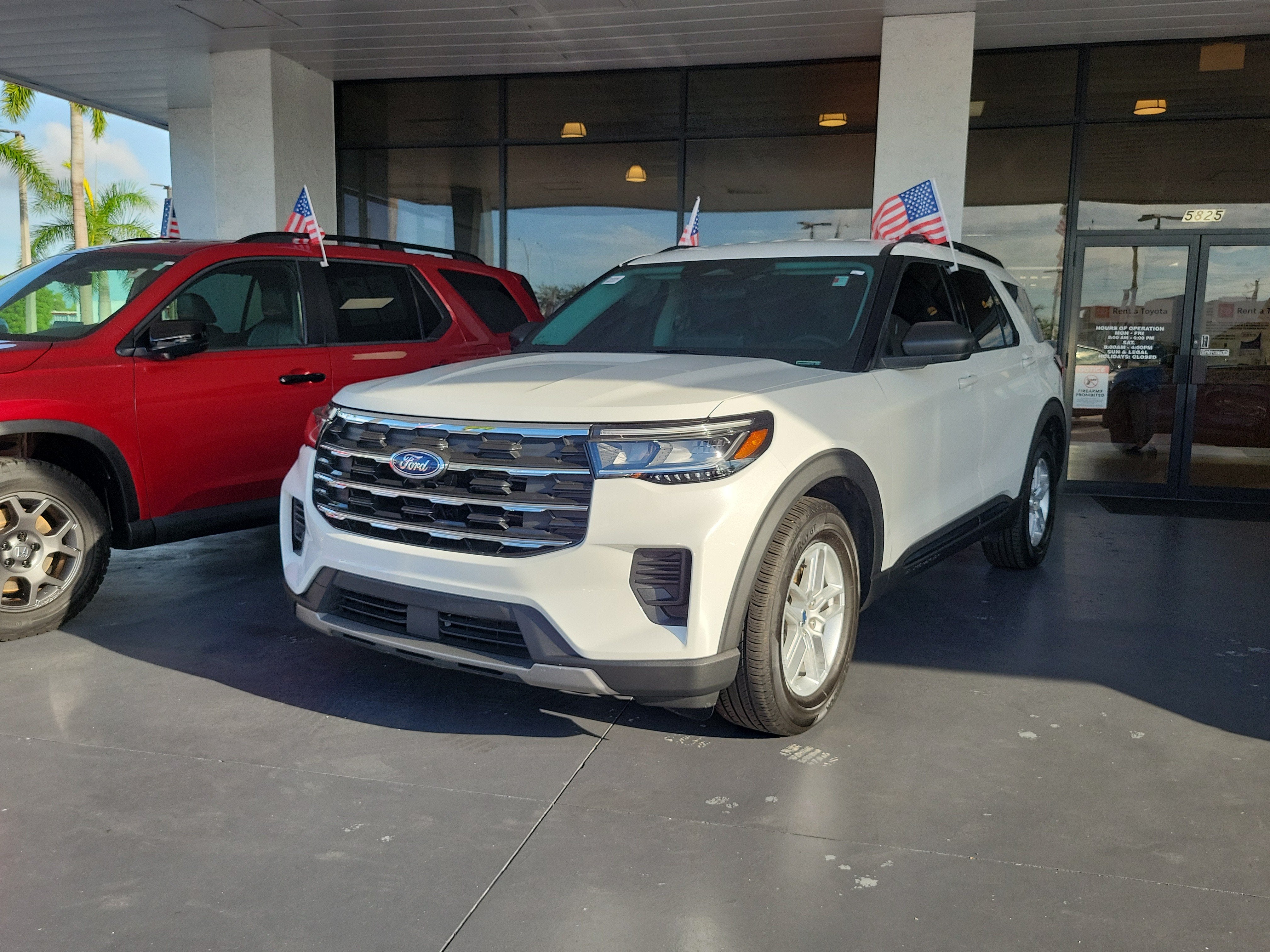 2026 Ford Explorer Active w/100A Pkg