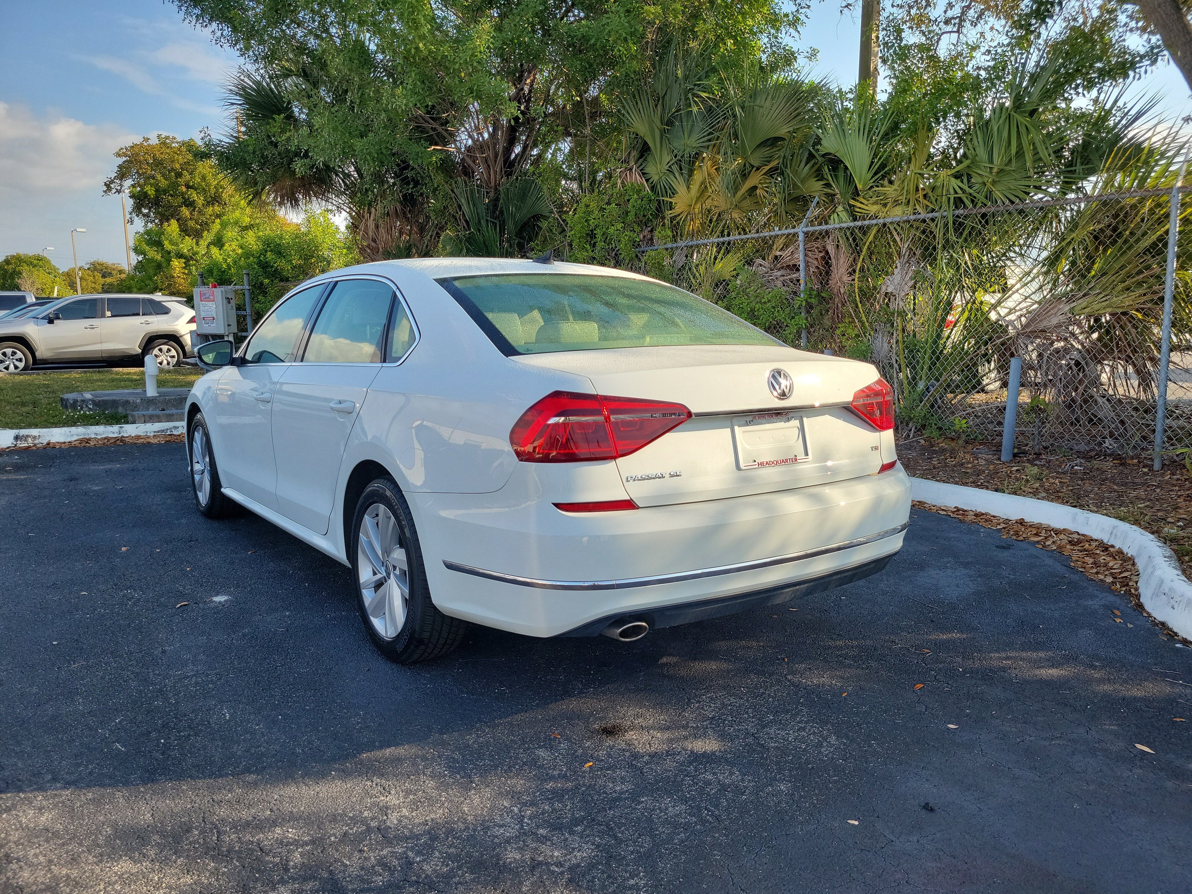 2018 Volkswagen Passat 2.0T SE