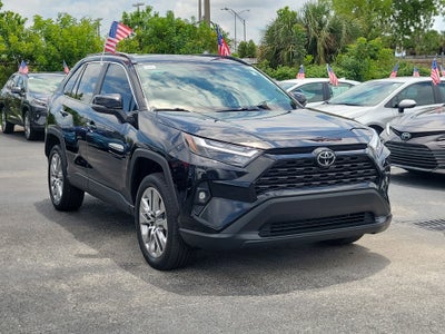 2025 Toyota RAV4 XLE Premium