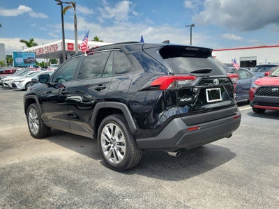 2025 Toyota RAV4 XLE Premium