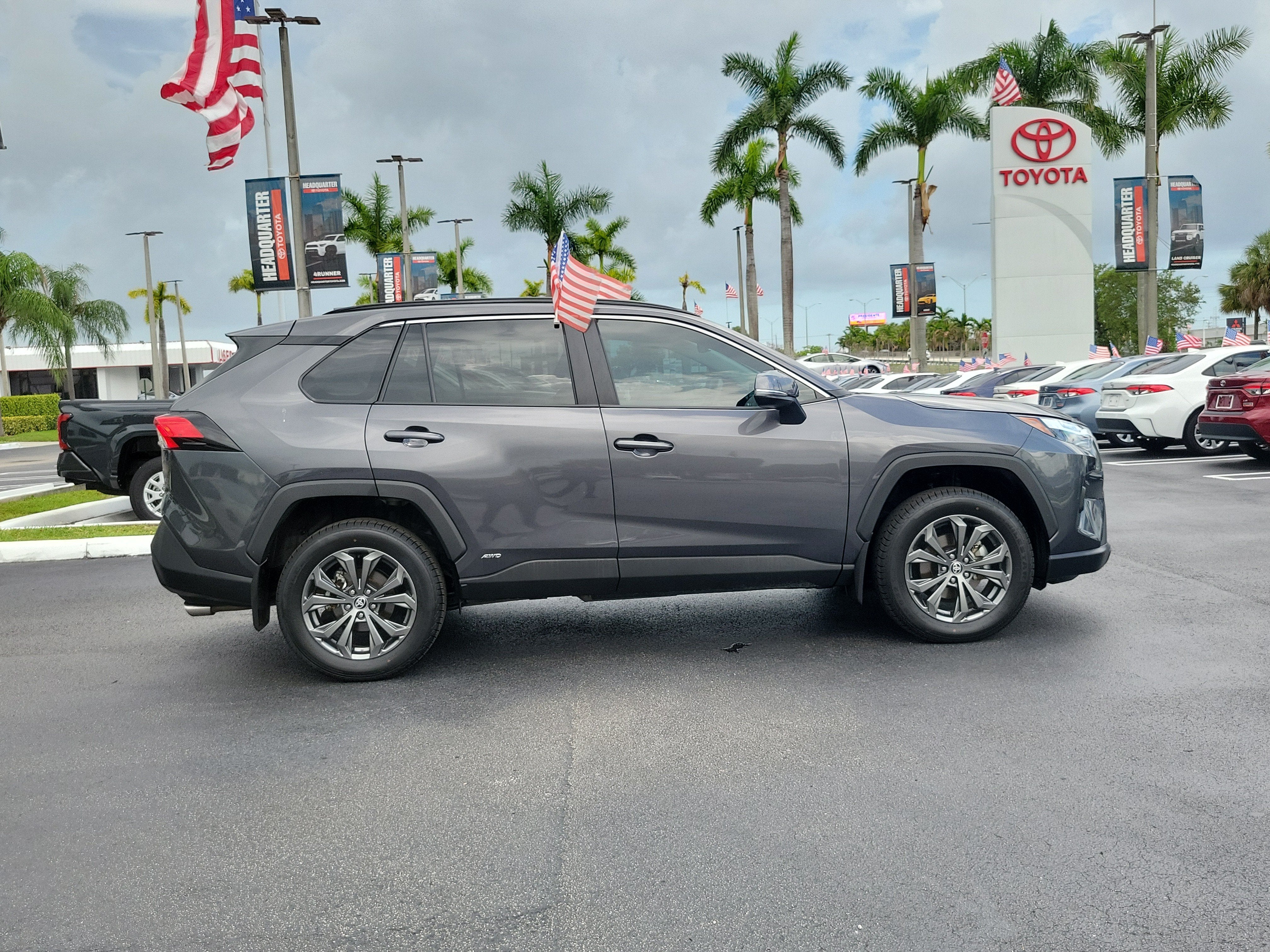 2024 Toyota RAV4 Hybrid XLE Premium