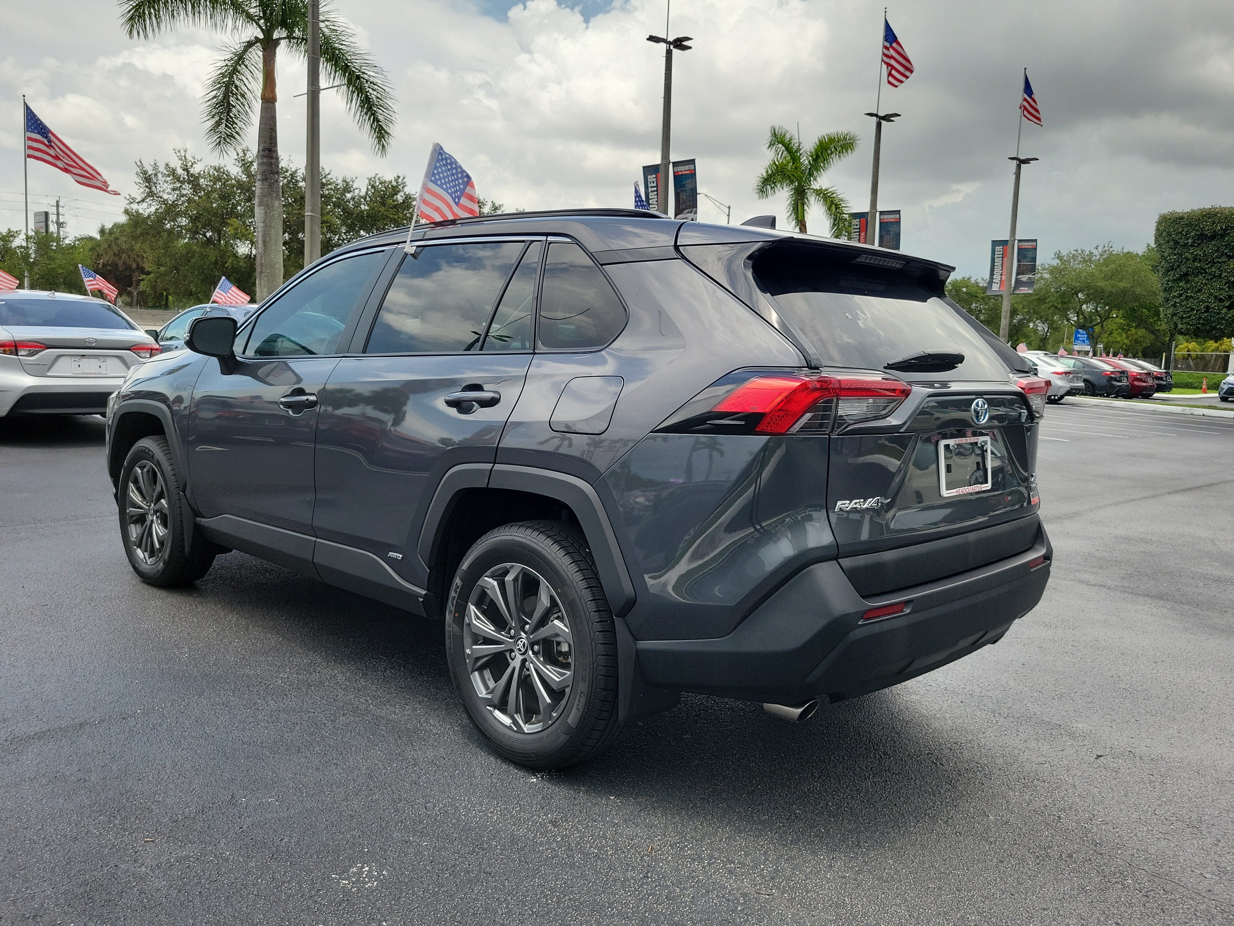 2024 Toyota RAV4 Hybrid XLE Premium