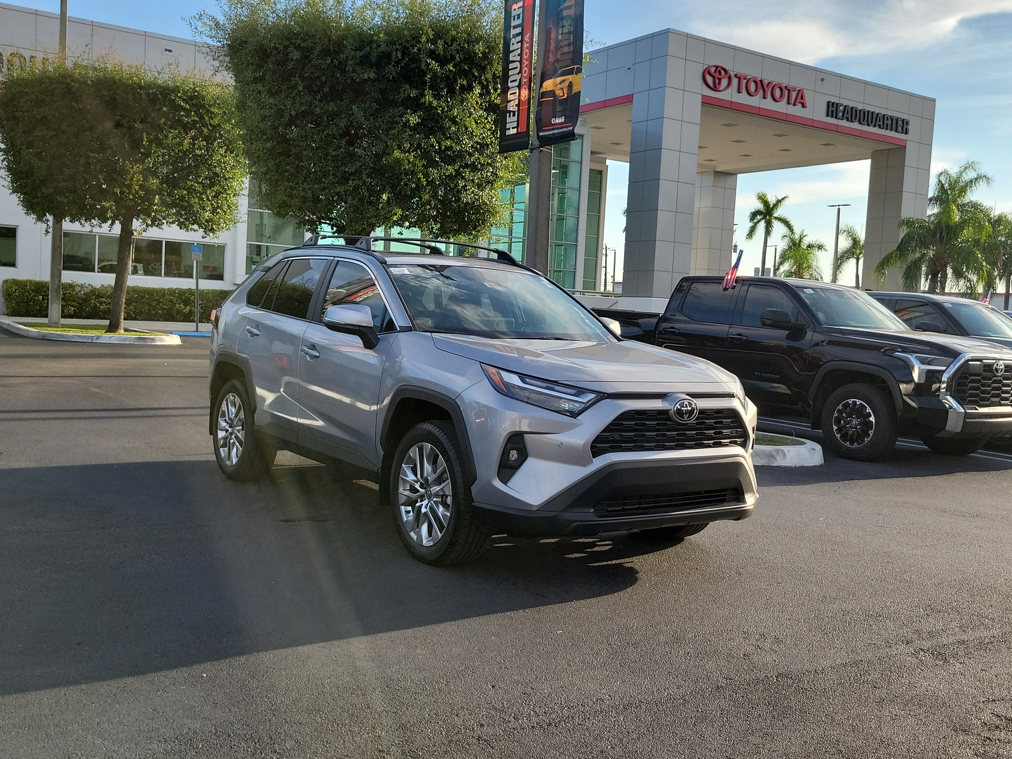 2025 Toyota RAV4 XLE Premium
