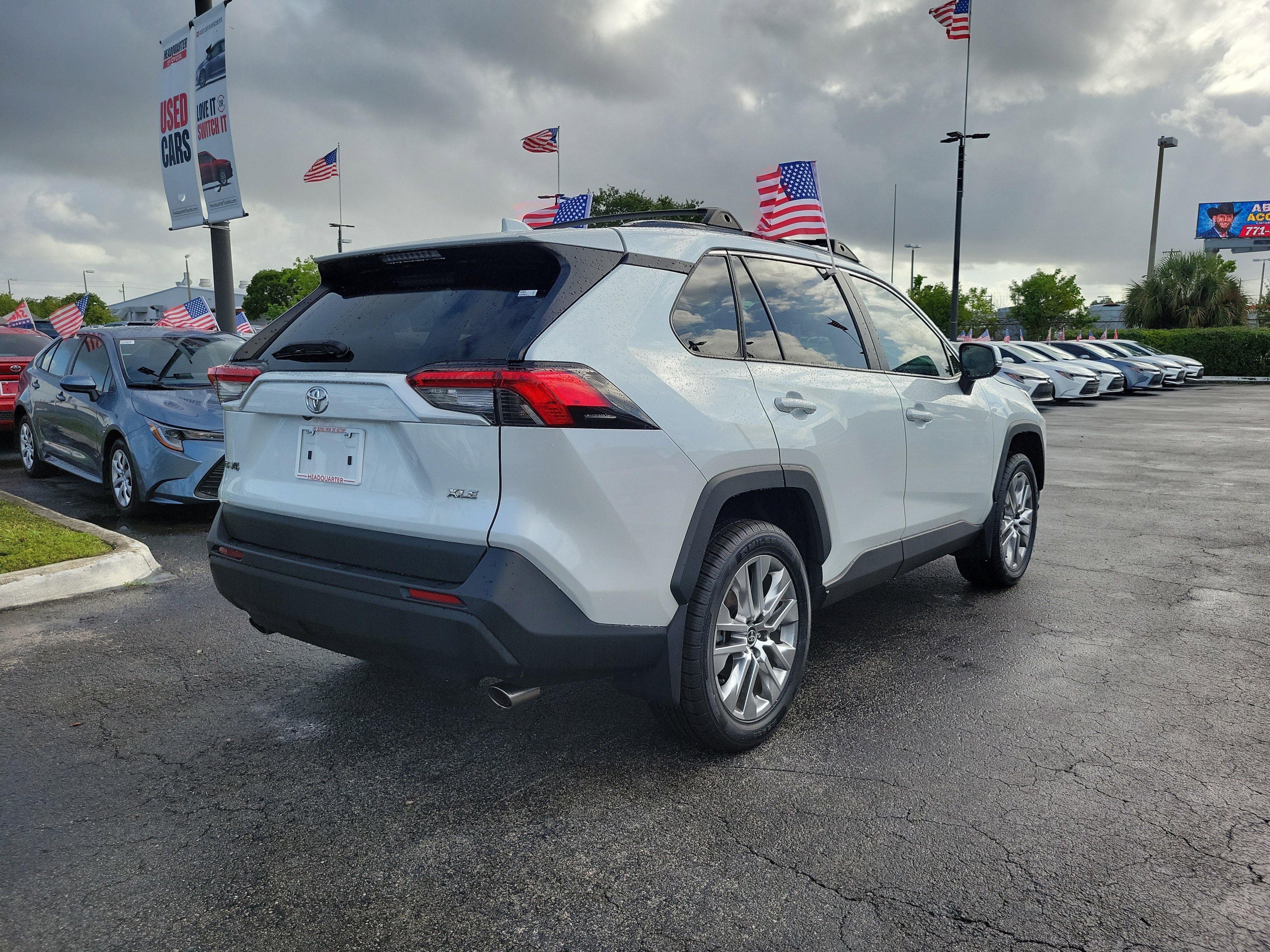 2024 Toyota RAV4 XLE Premium