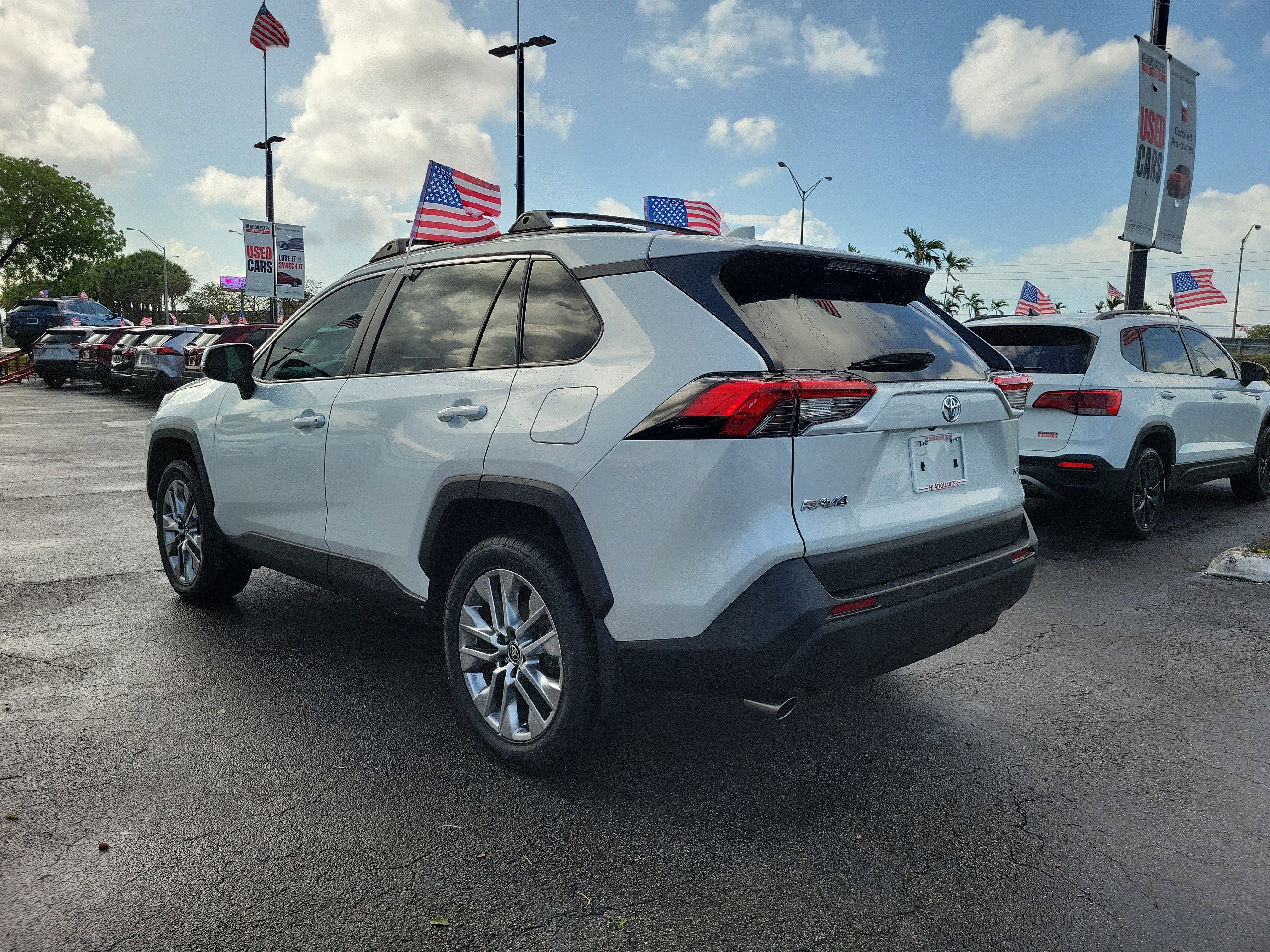 2024 Toyota RAV4 XLE Premium