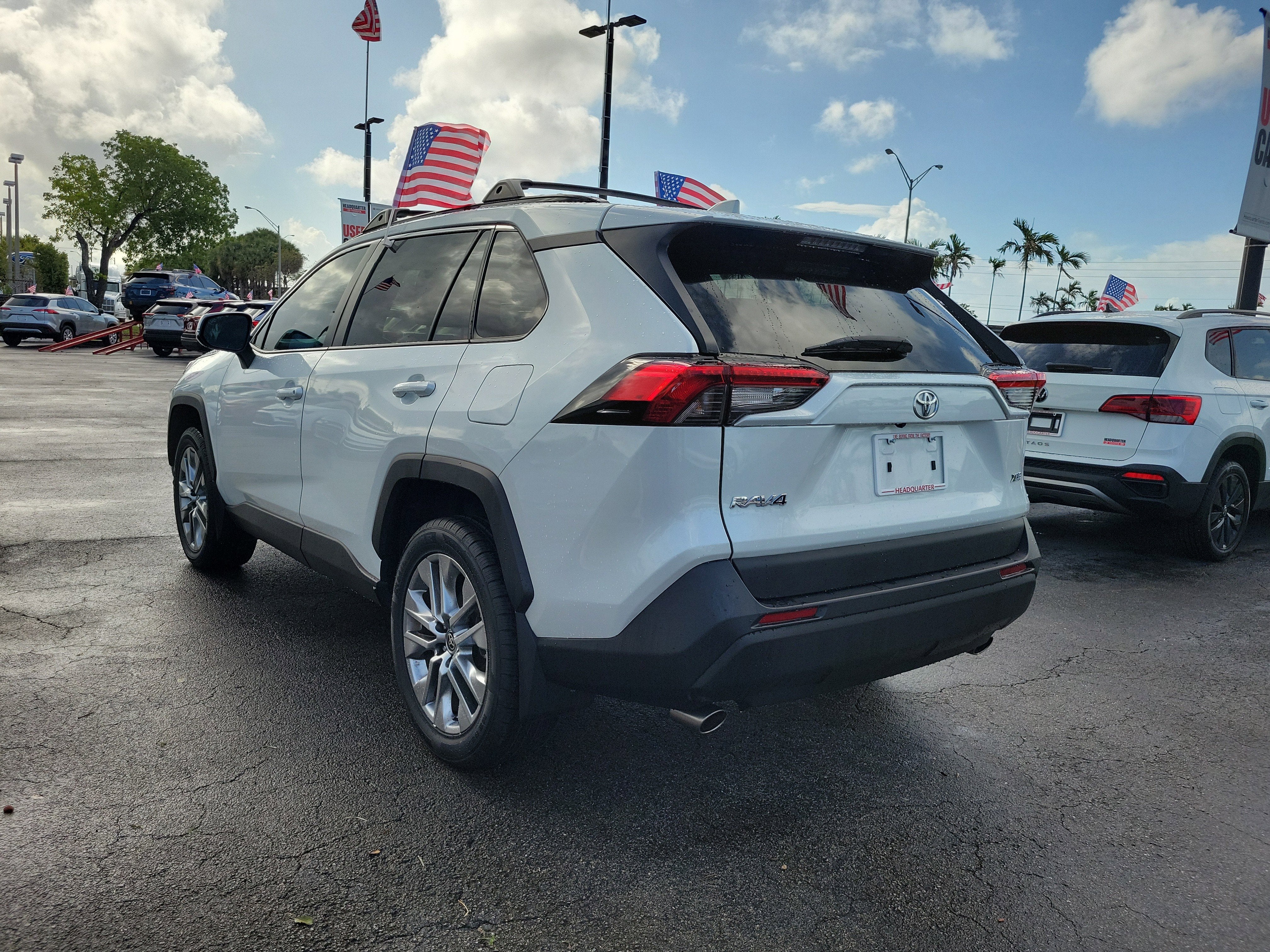 2024 Toyota RAV4 XLE Premium