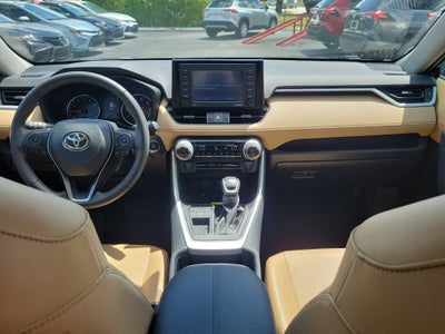 2022 Toyota RAV4 XLE Premium
