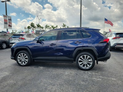 2022 Toyota RAV4 XLE Premium