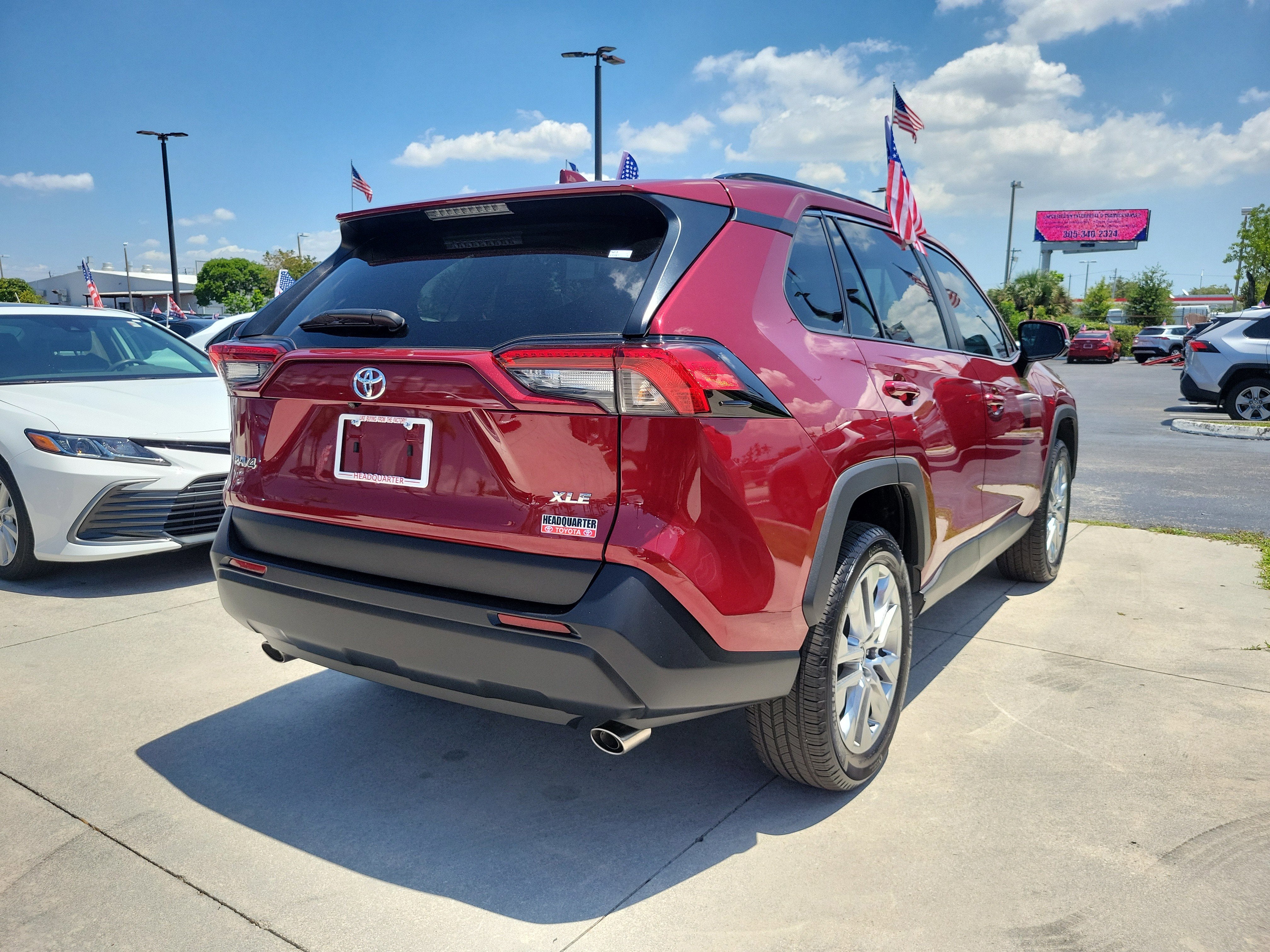 2025 Toyota RAV4 XLE Premium