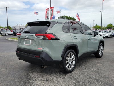 2021 Toyota RAV4 XLE Premium