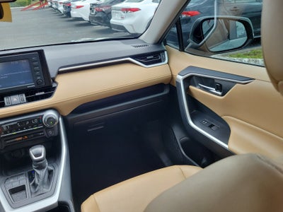 2021 Toyota RAV4 XLE Premium