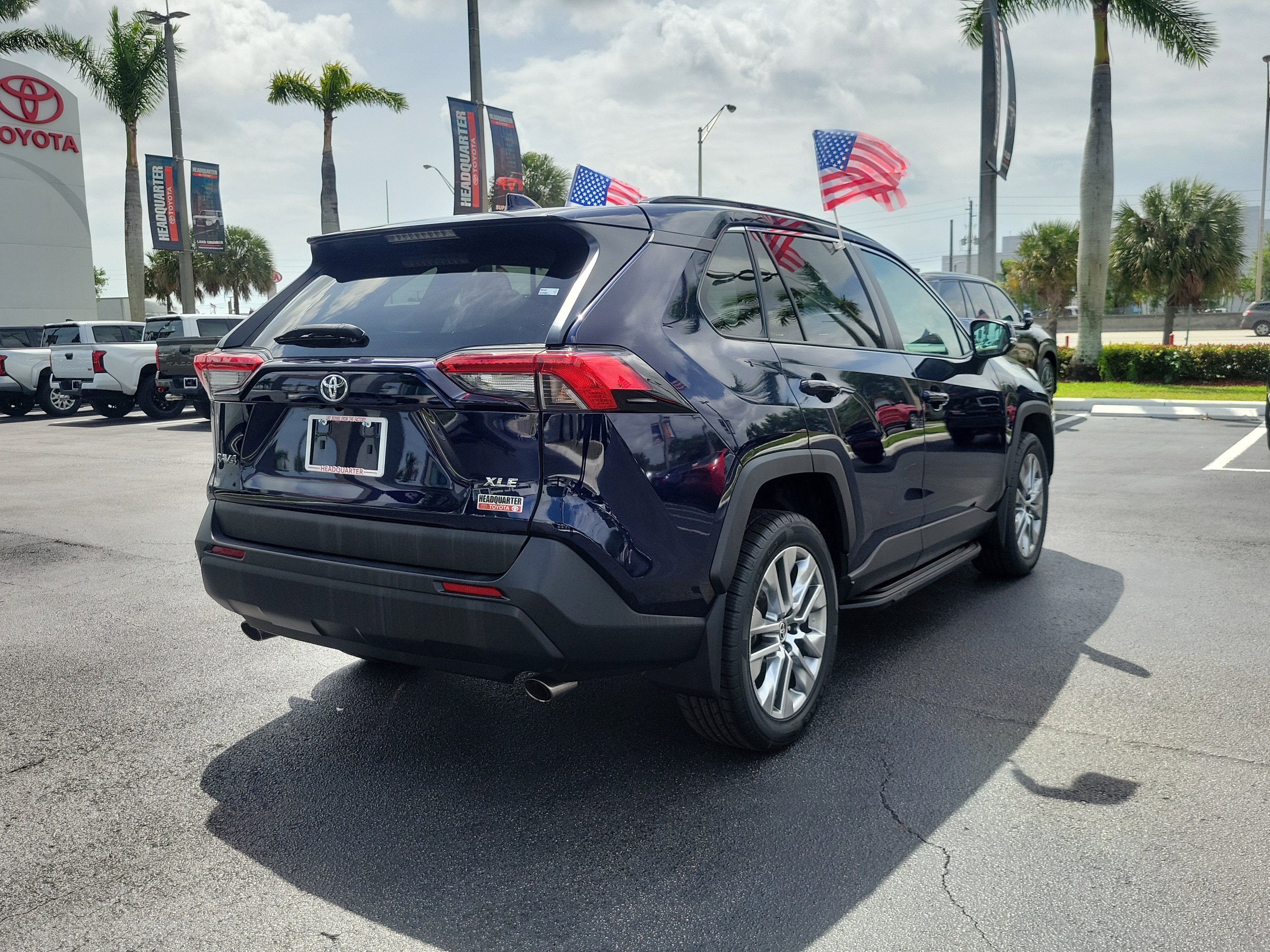 2022 Toyota RAV4 XLE Premium