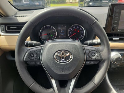 2022 Toyota RAV4 XLE Premium