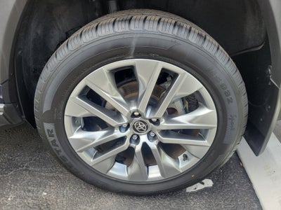 2022 Toyota RAV4 XLE Premium