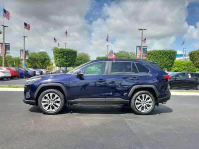 2022 Toyota RAV4 XLE Premium
