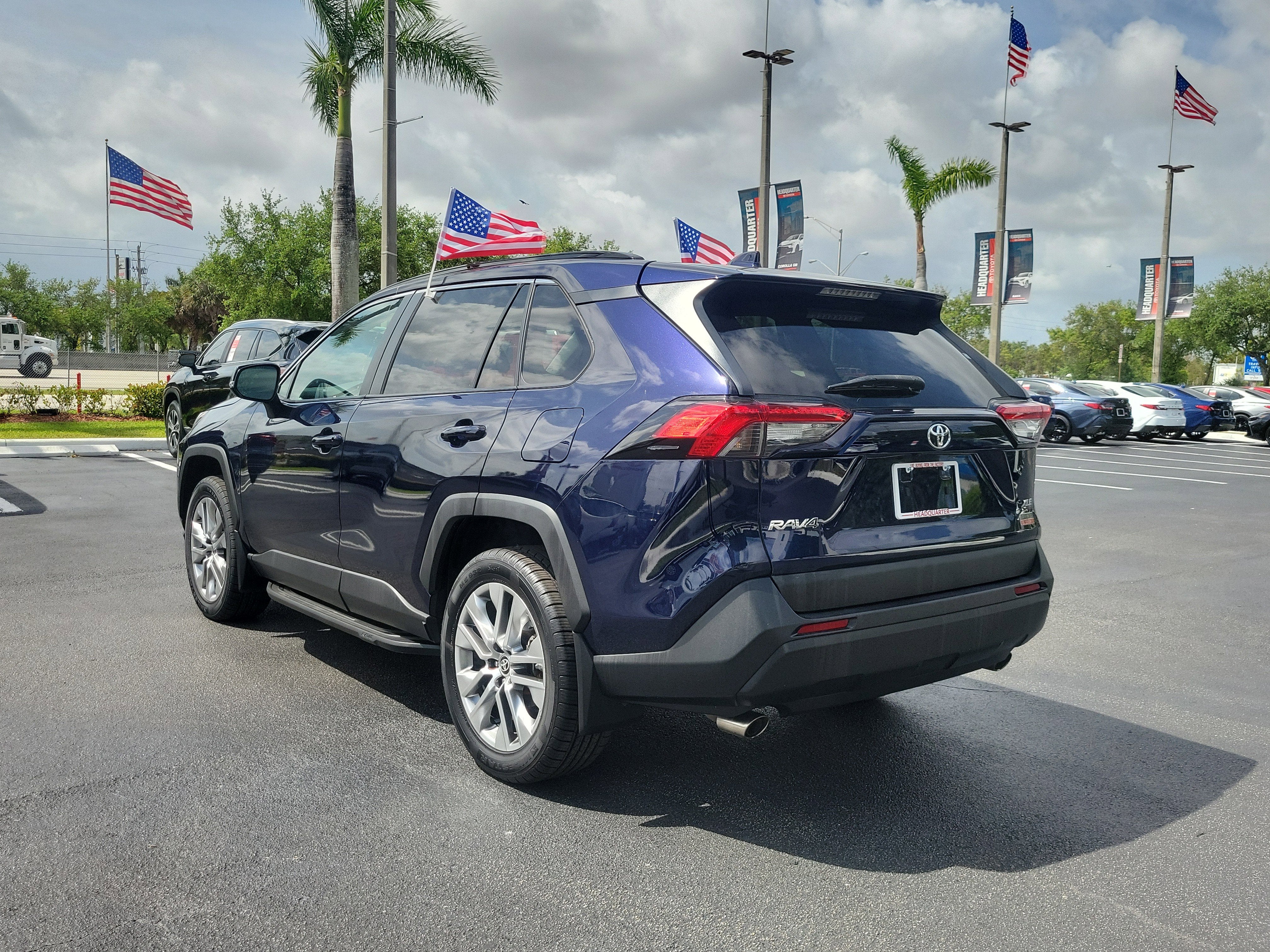 2022 Toyota RAV4 XLE Premium