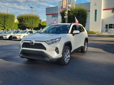 2025 Toyota RAV4 XLE Premium