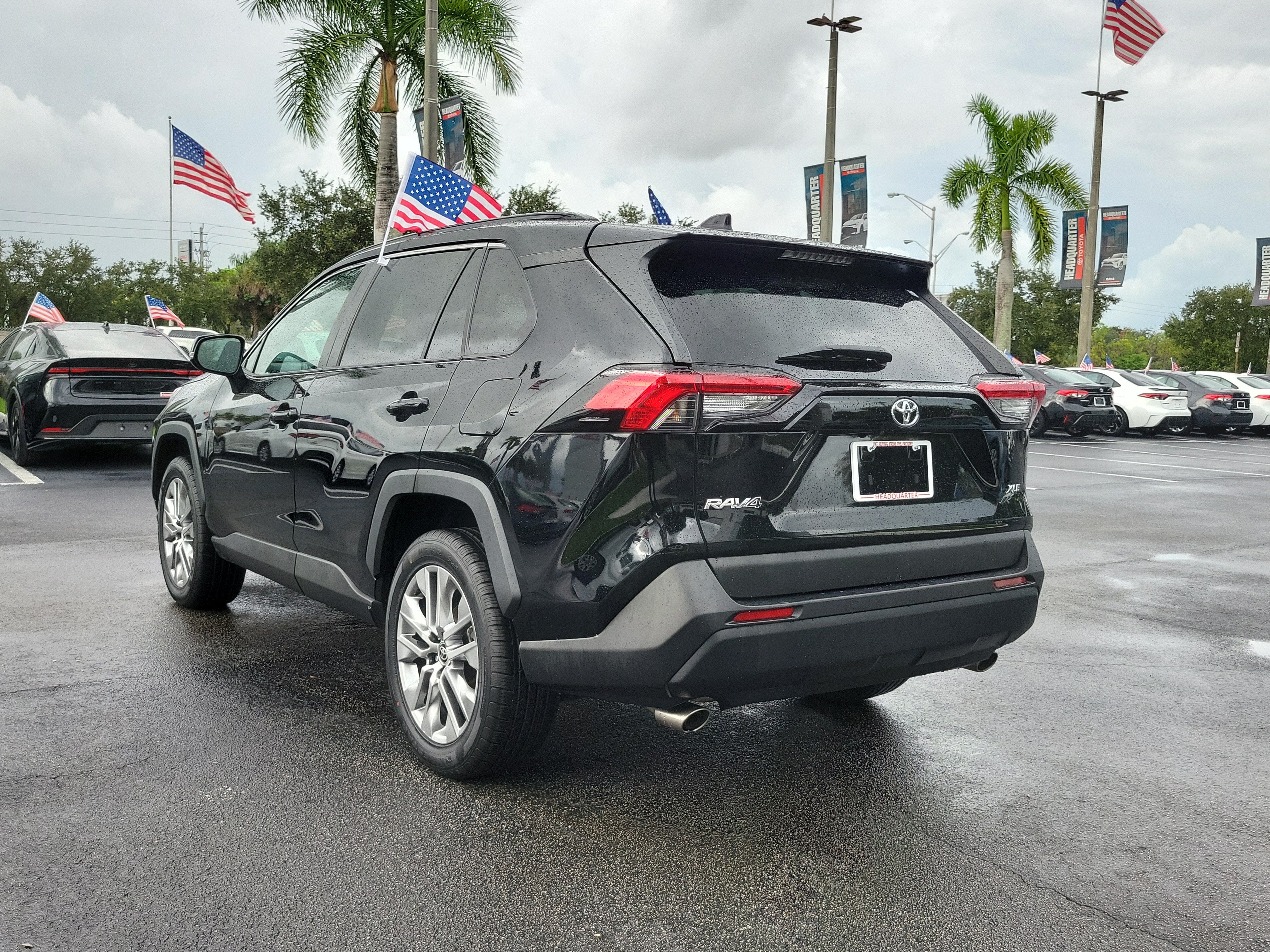 2023 Toyota RAV4 XLE Premium