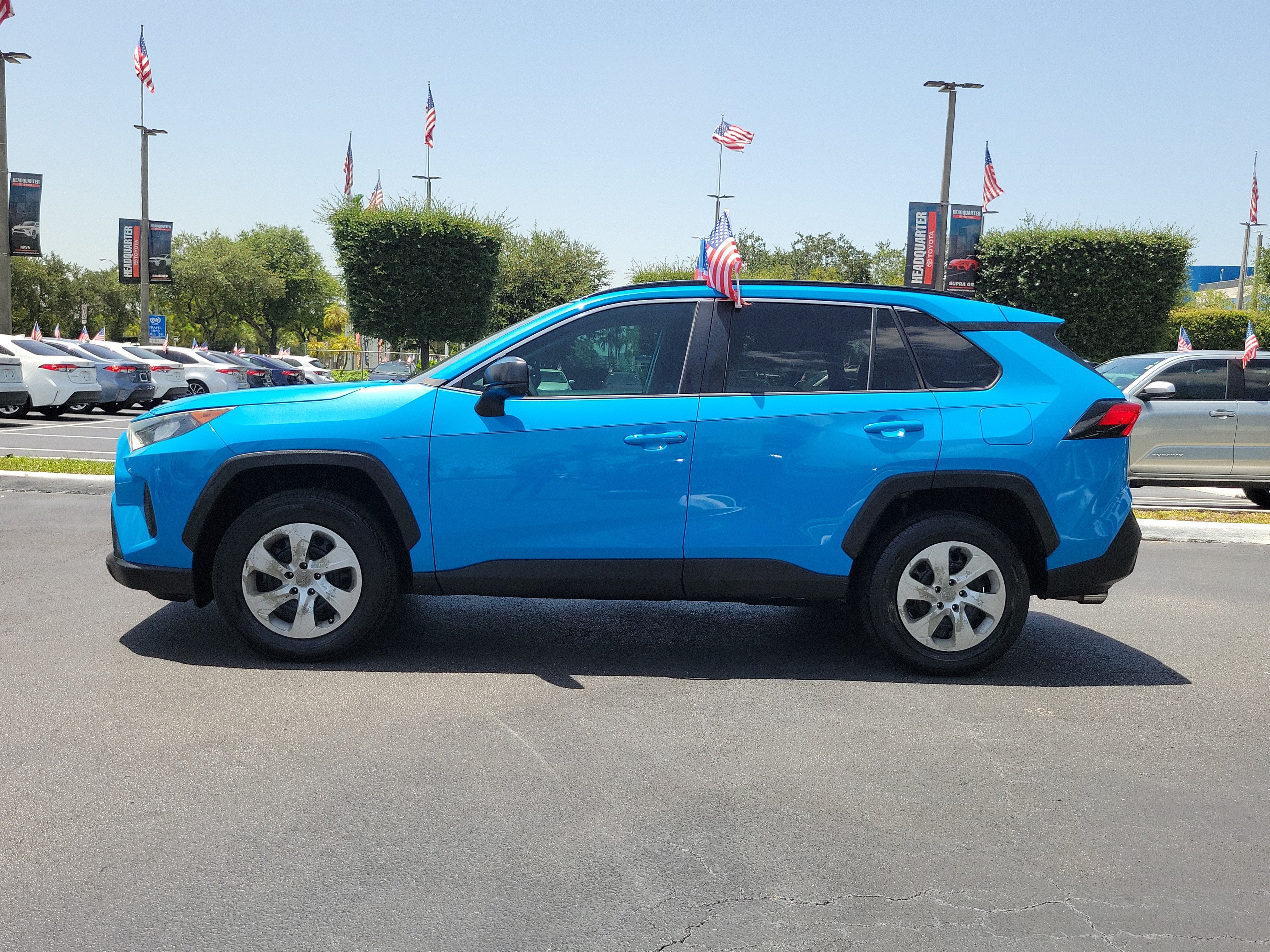 2019 Toyota RAV4 LE