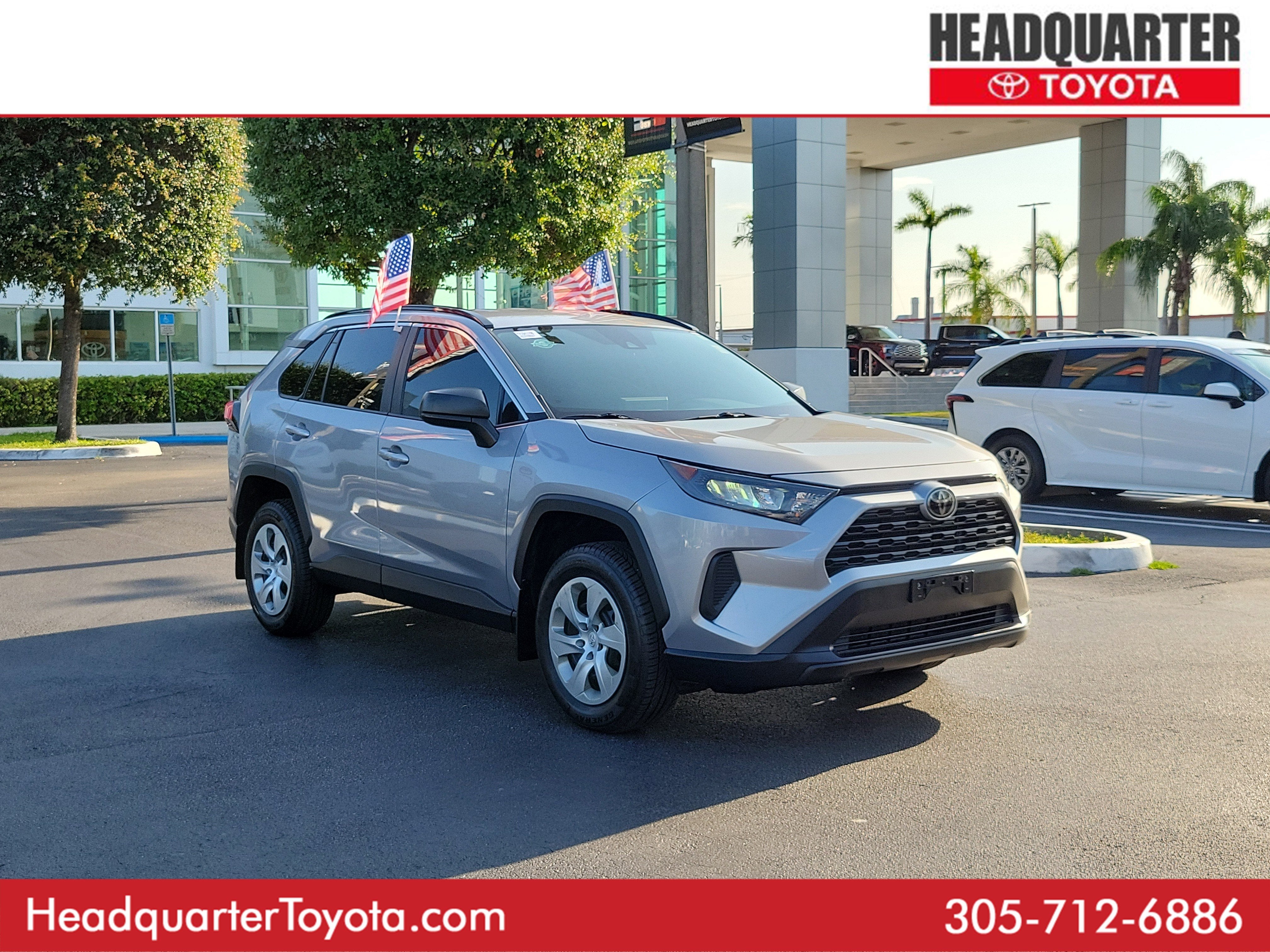 2020 Toyota RAV4 LE