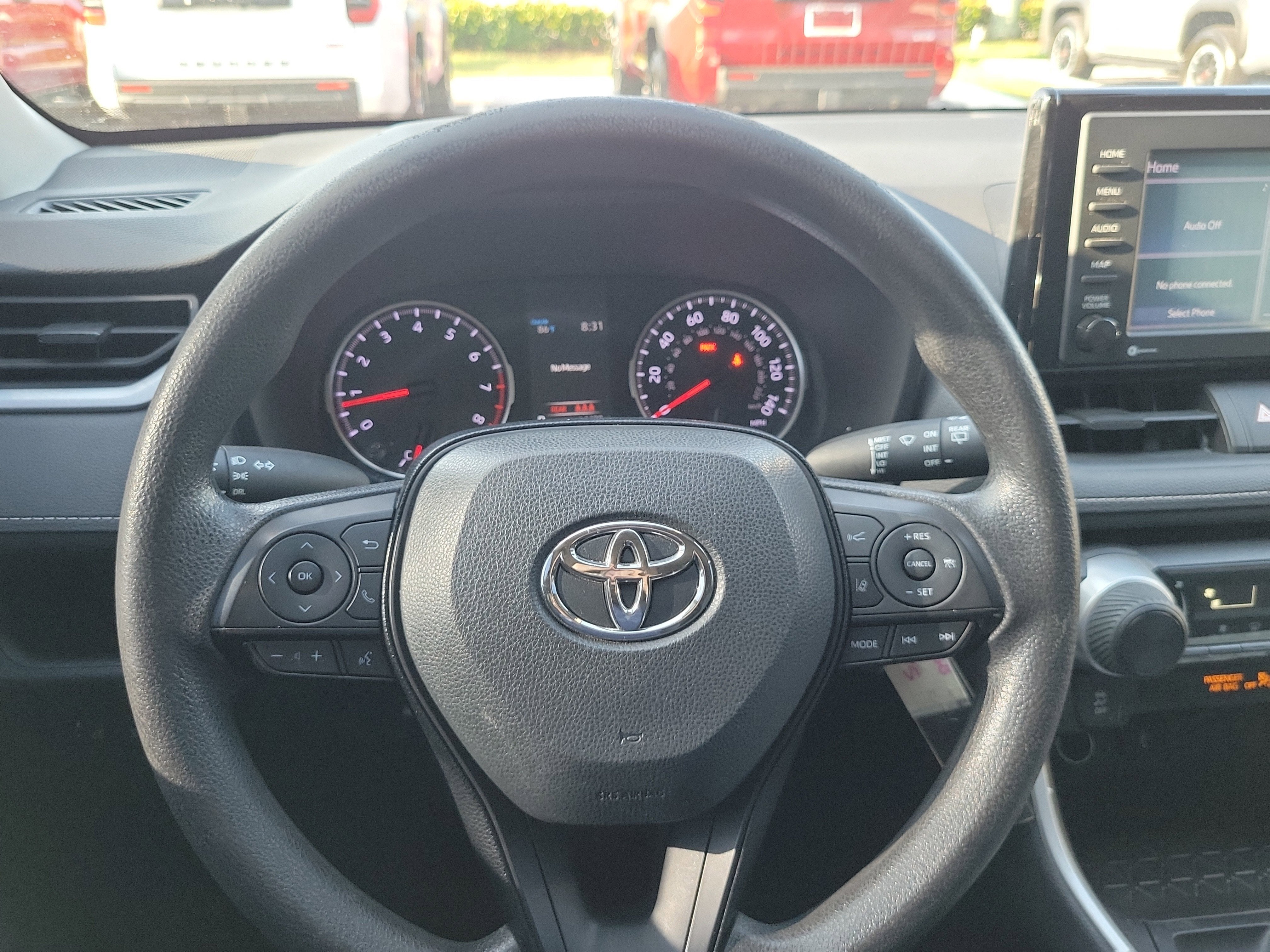 2020 Toyota RAV4 LE