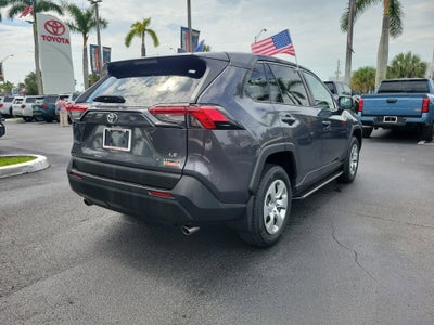 2022 Toyota RAV4 LE