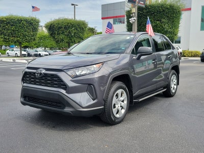 2022 Toyota RAV4 LE