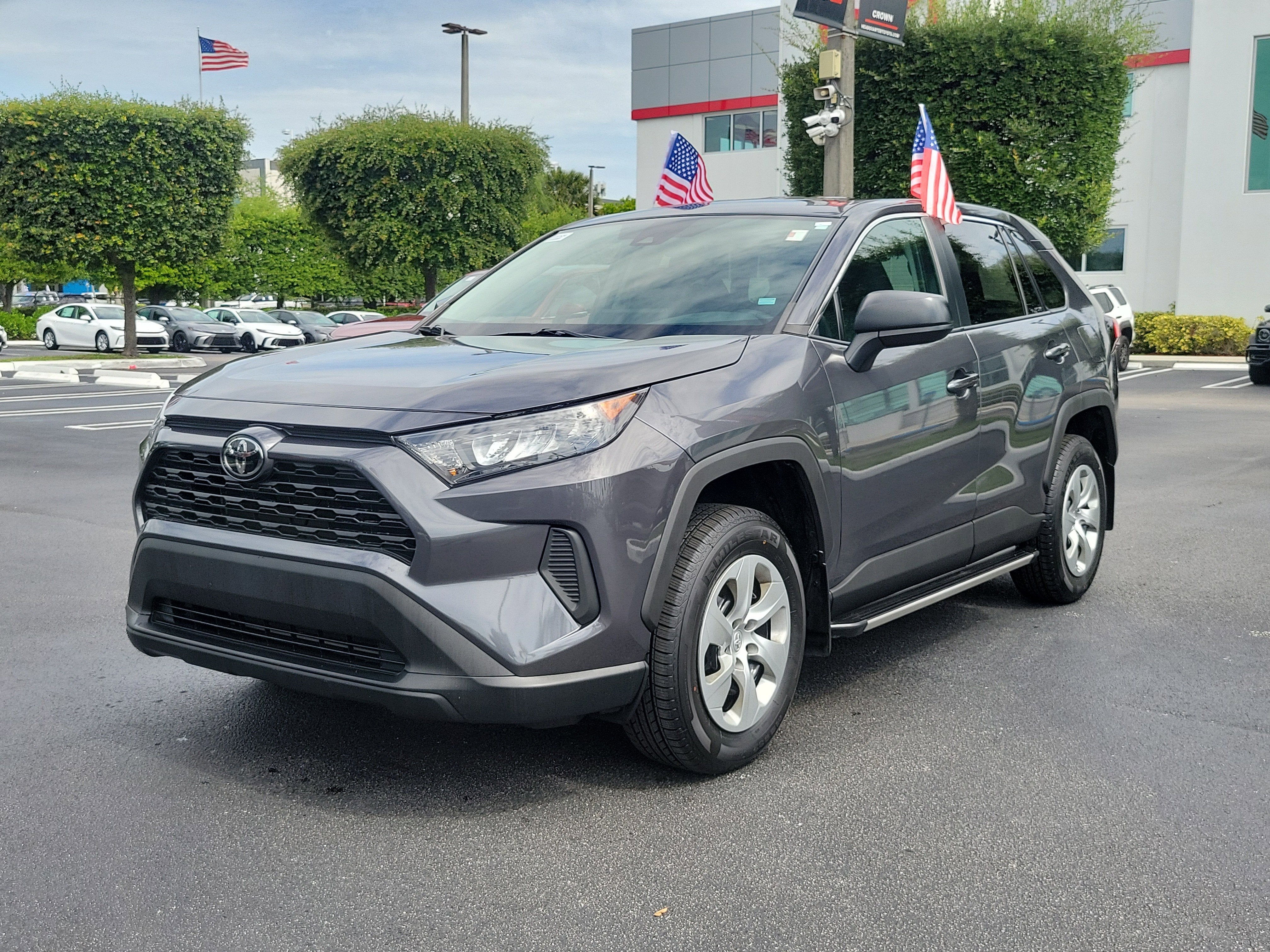 2022 Toyota RAV4 LE
