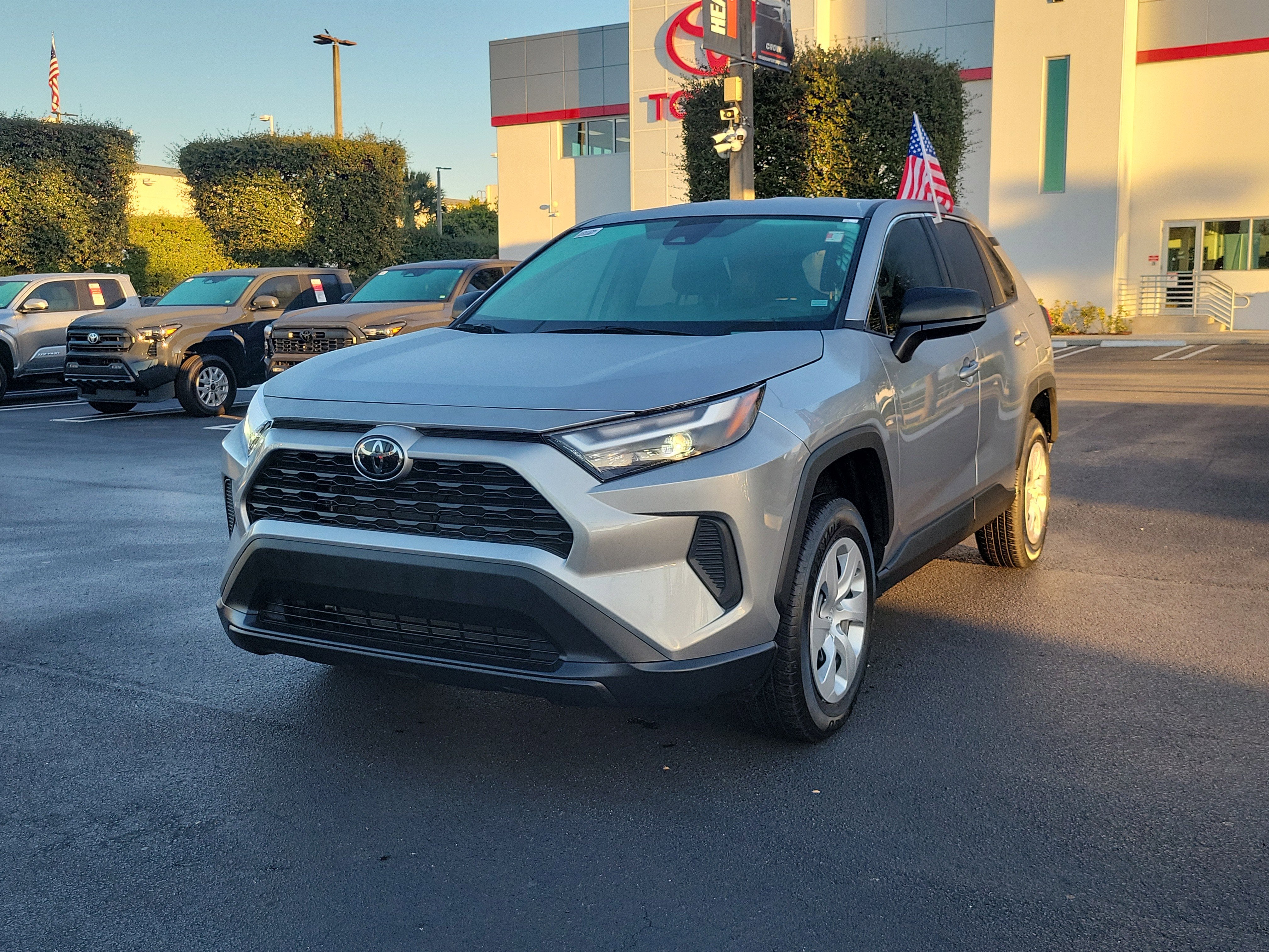 2024 Toyota RAV4 LE