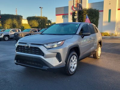 2024 Toyota RAV4 LE