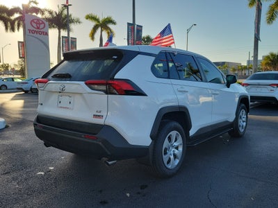 2022 Toyota RAV4 LE