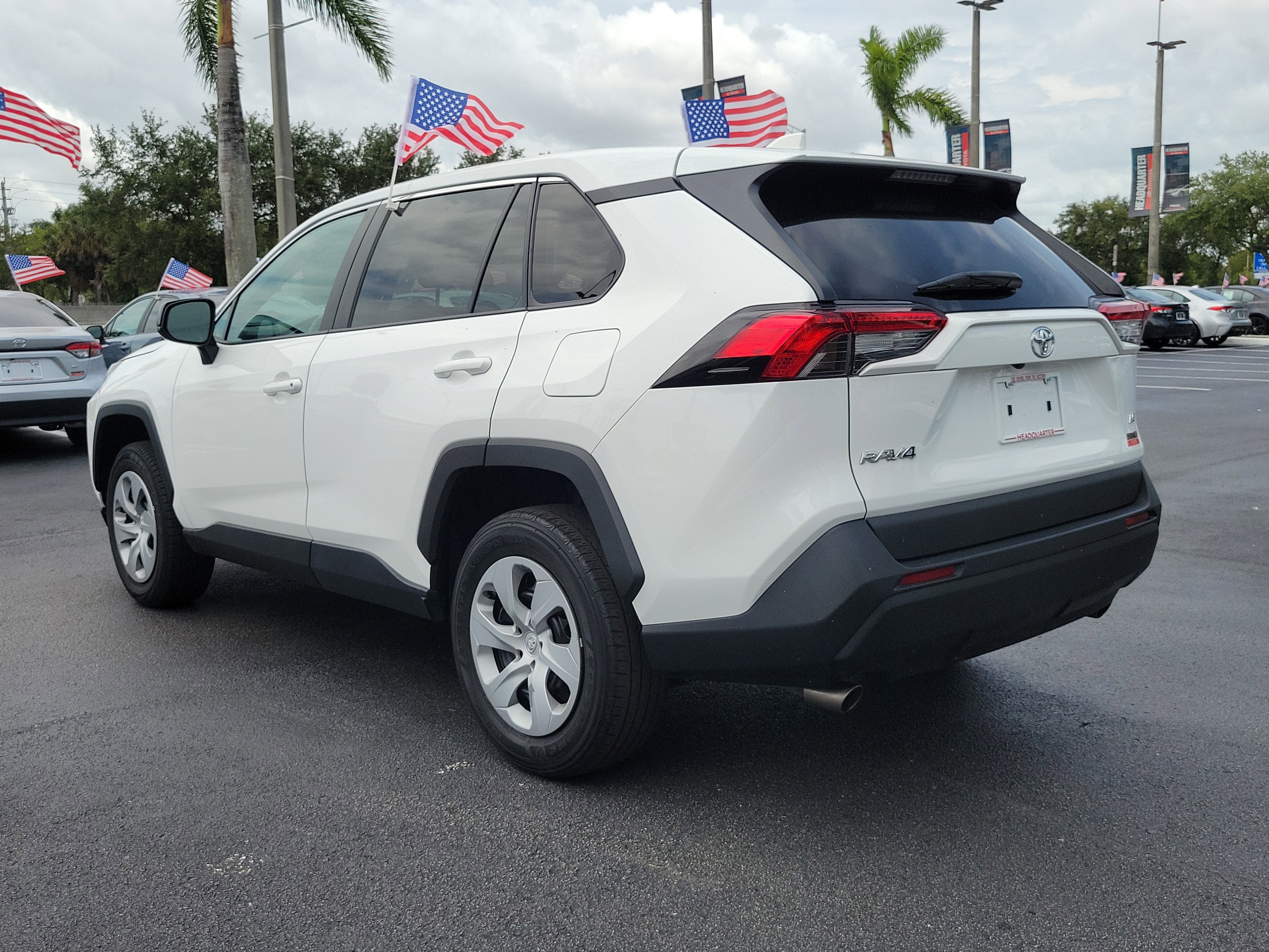 2024 Toyota RAV4 LE