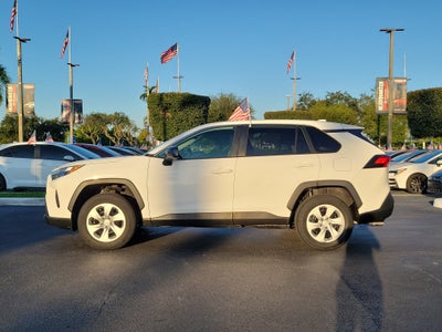 2024 Toyota RAV4 LE