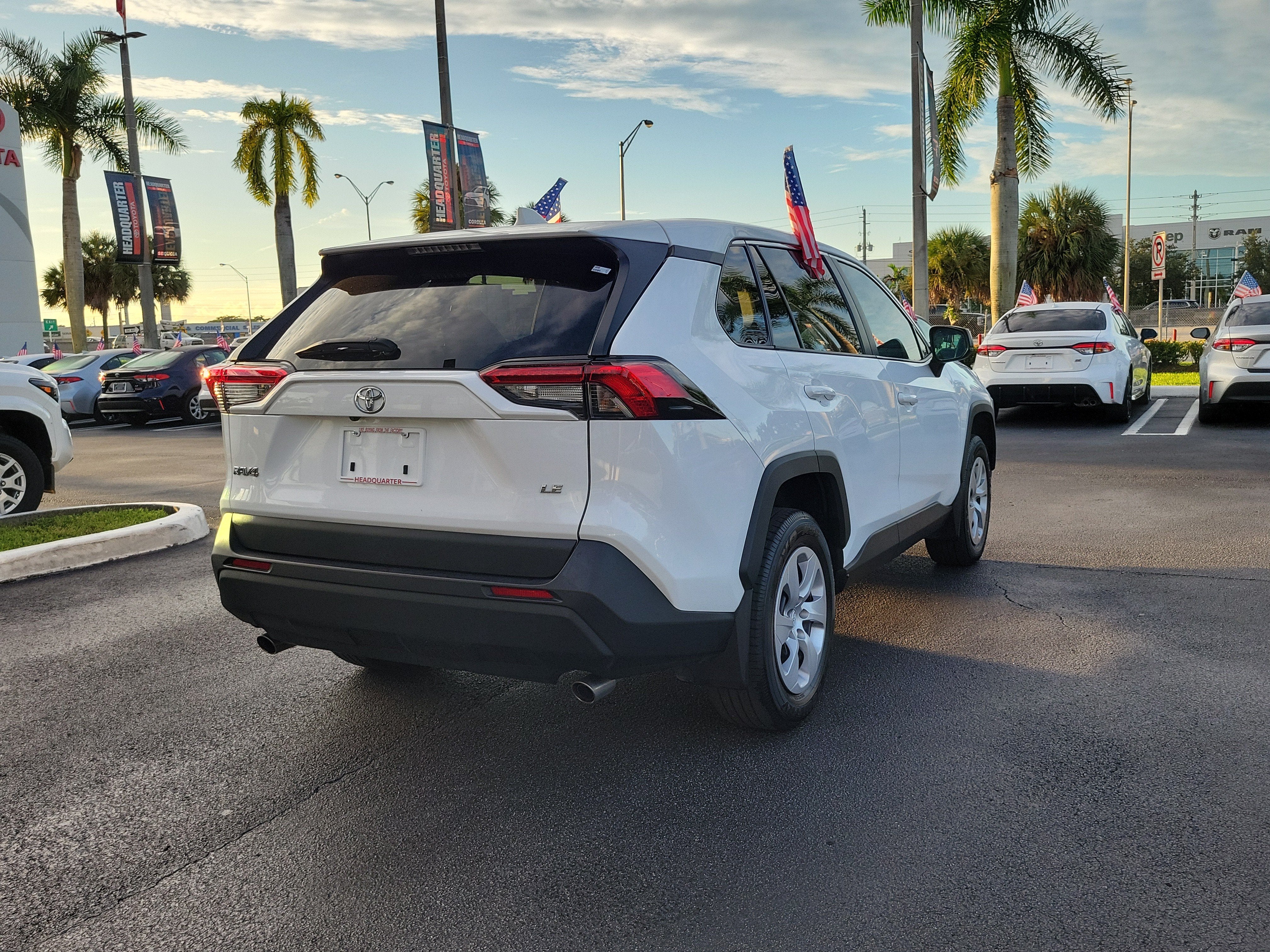 2024 Toyota RAV4 LE