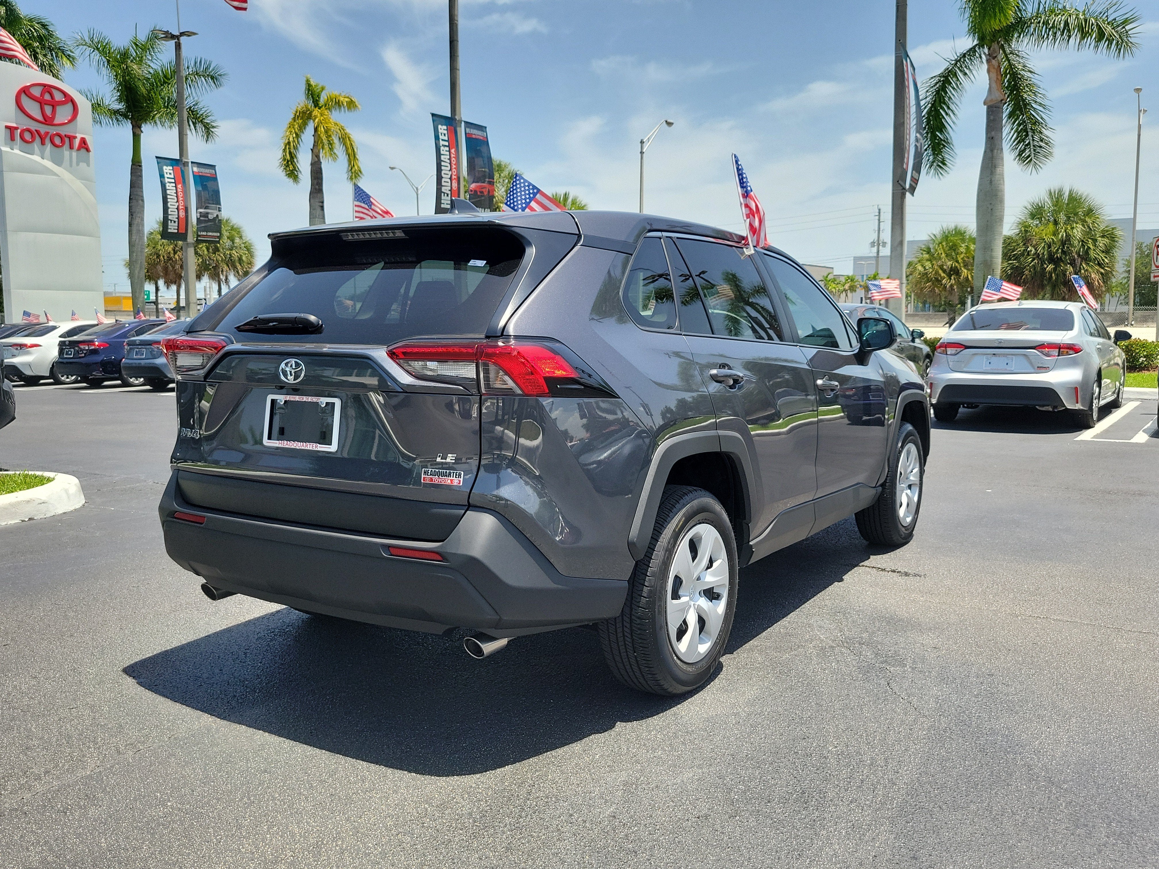 2025 Toyota RAV4 LE