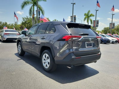 2025 Toyota RAV4 LE