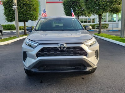 2025 Toyota RAV4 LE