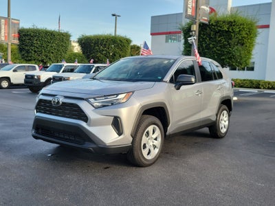 2025 Toyota RAV4 LE