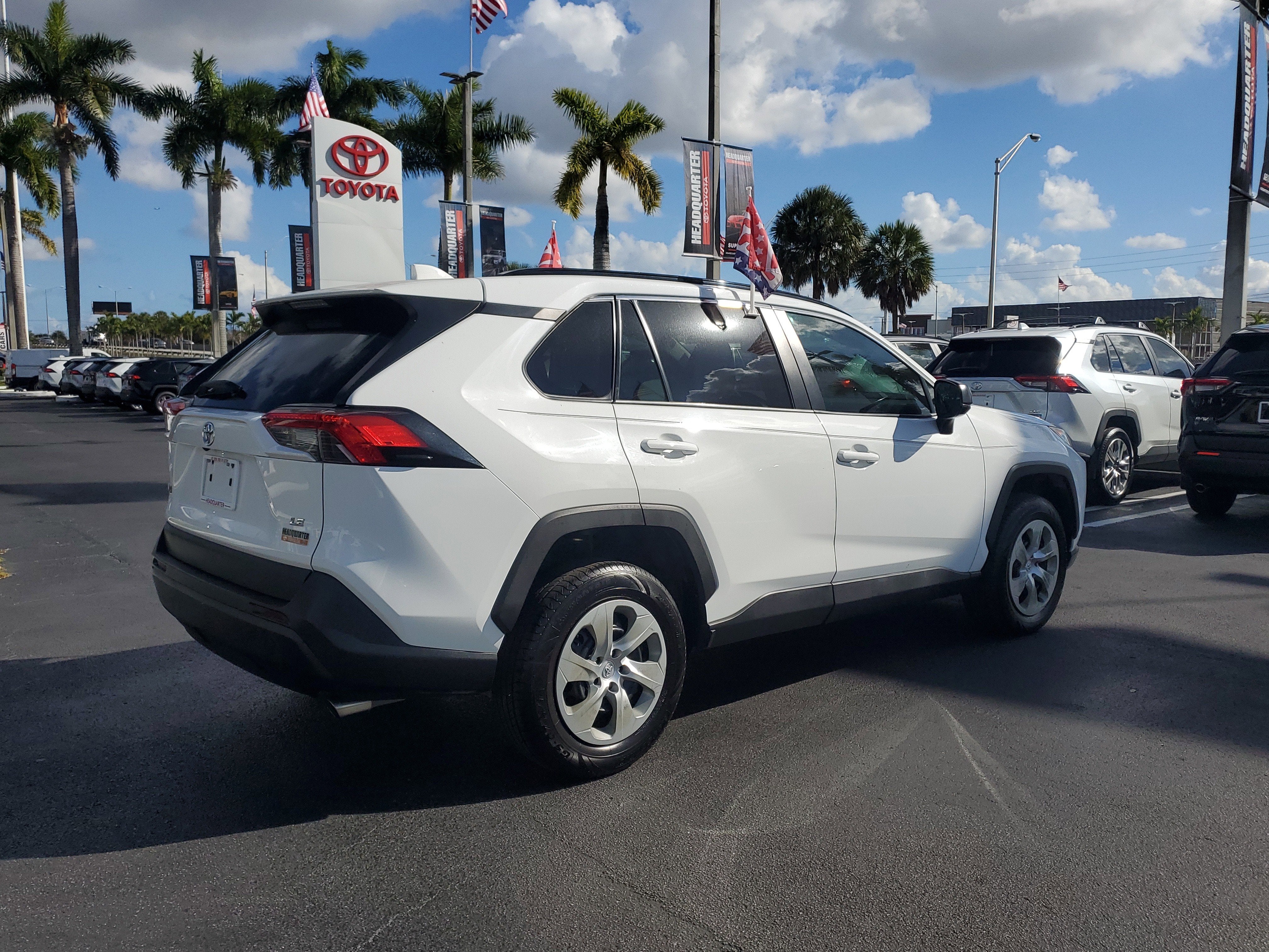 2019 Toyota RAV4 LE