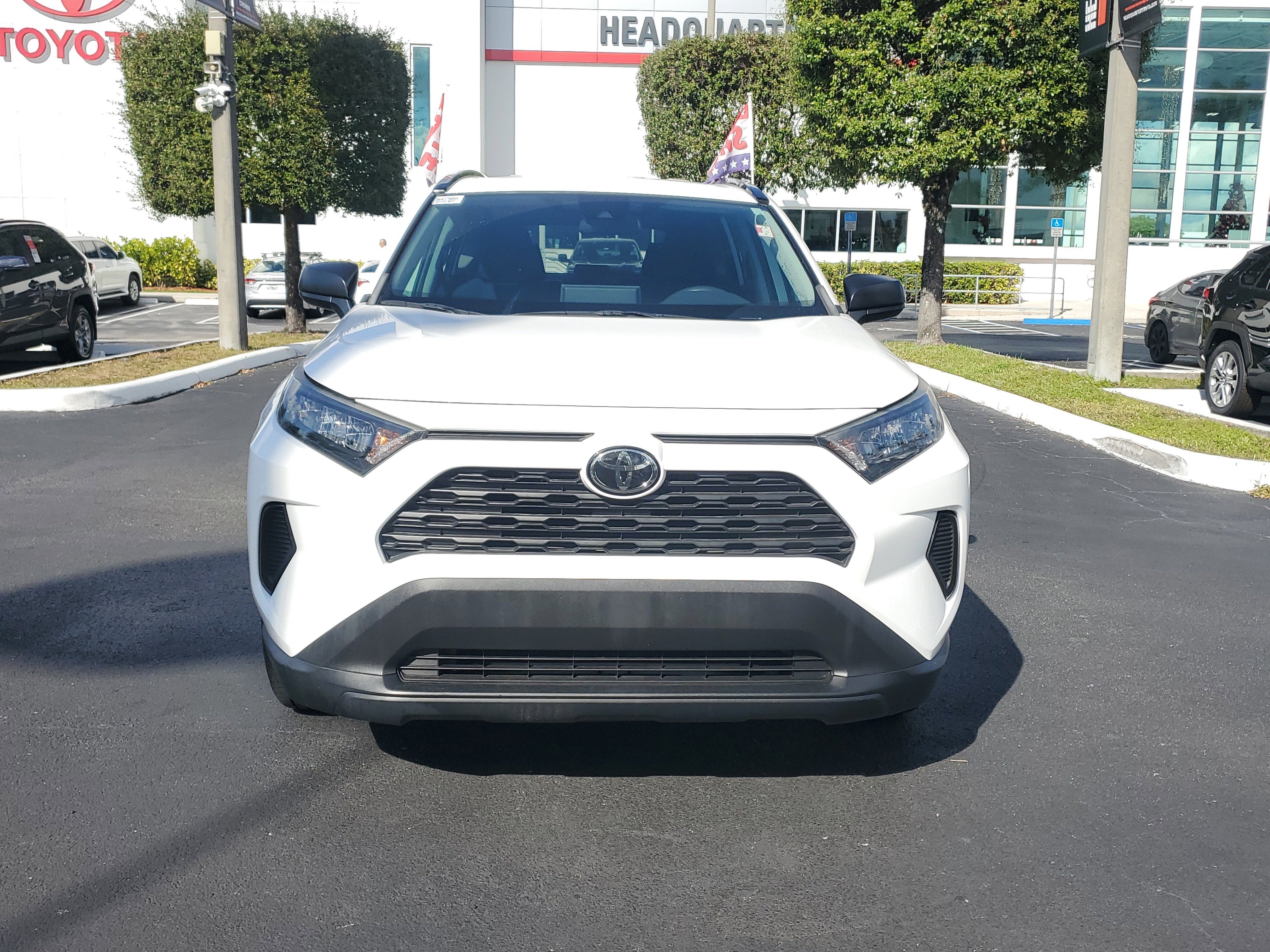 2019 Toyota RAV4 LE