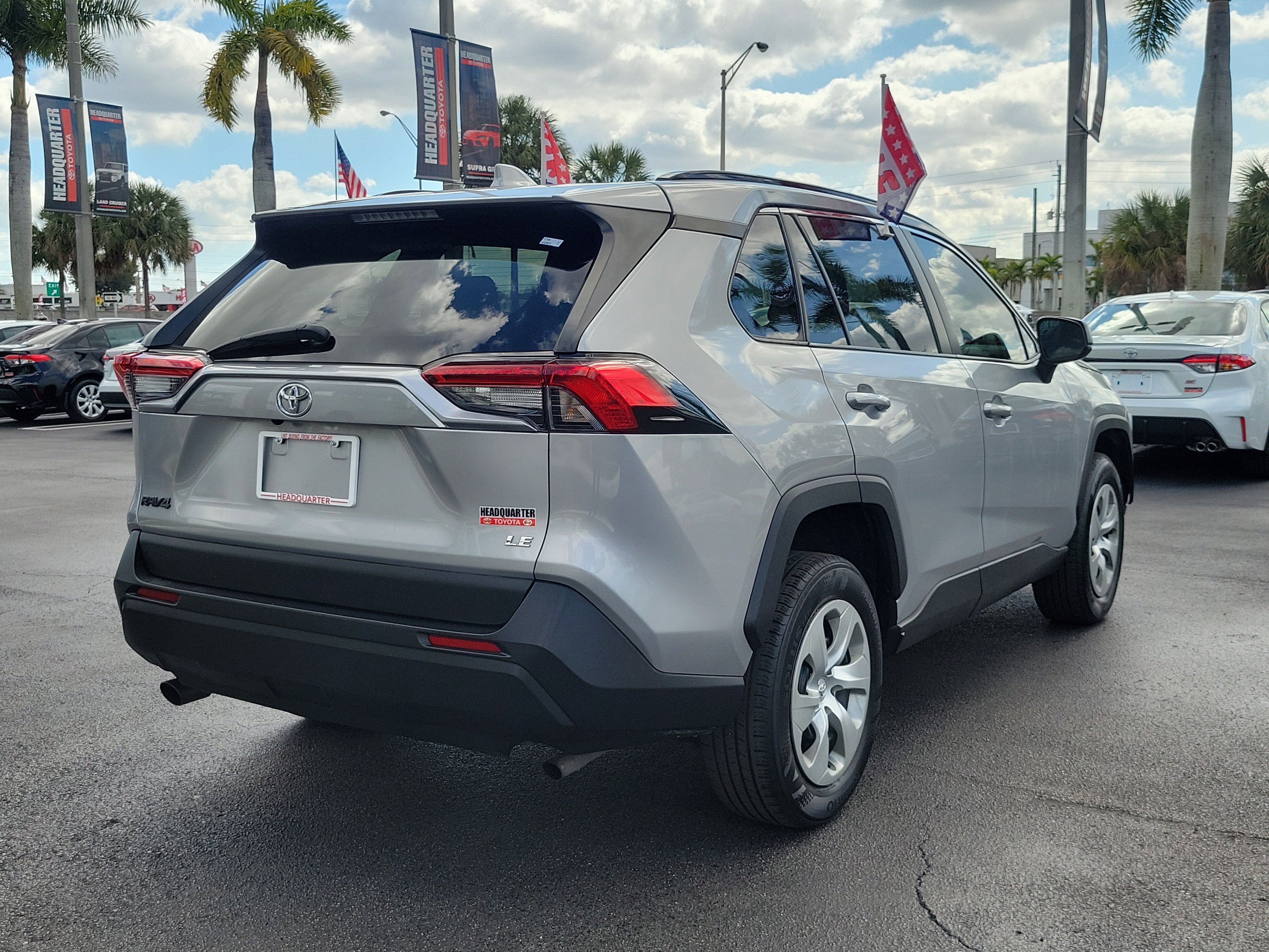 2021 Toyota RAV4 LE