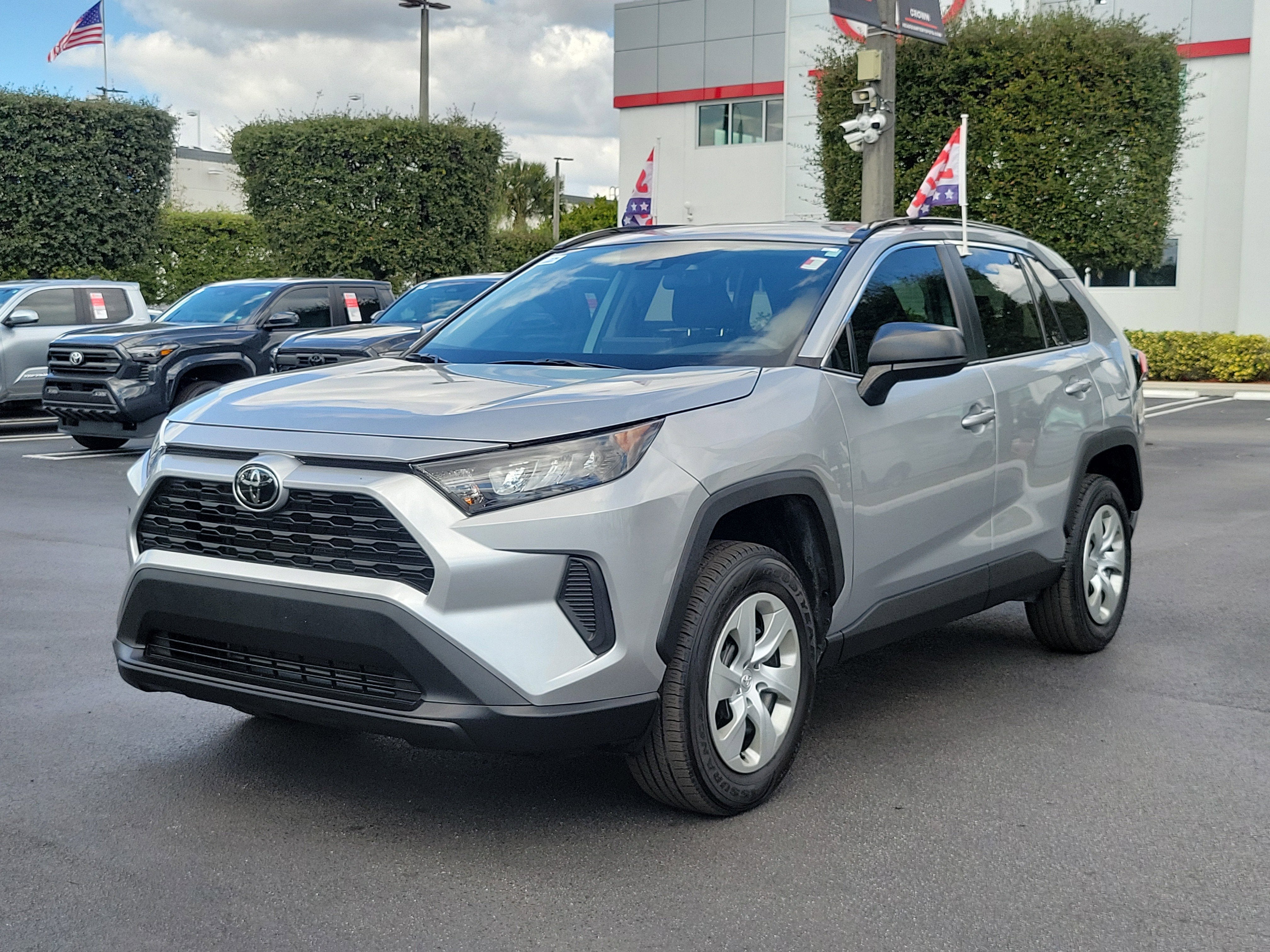 2021 Toyota RAV4 LE
