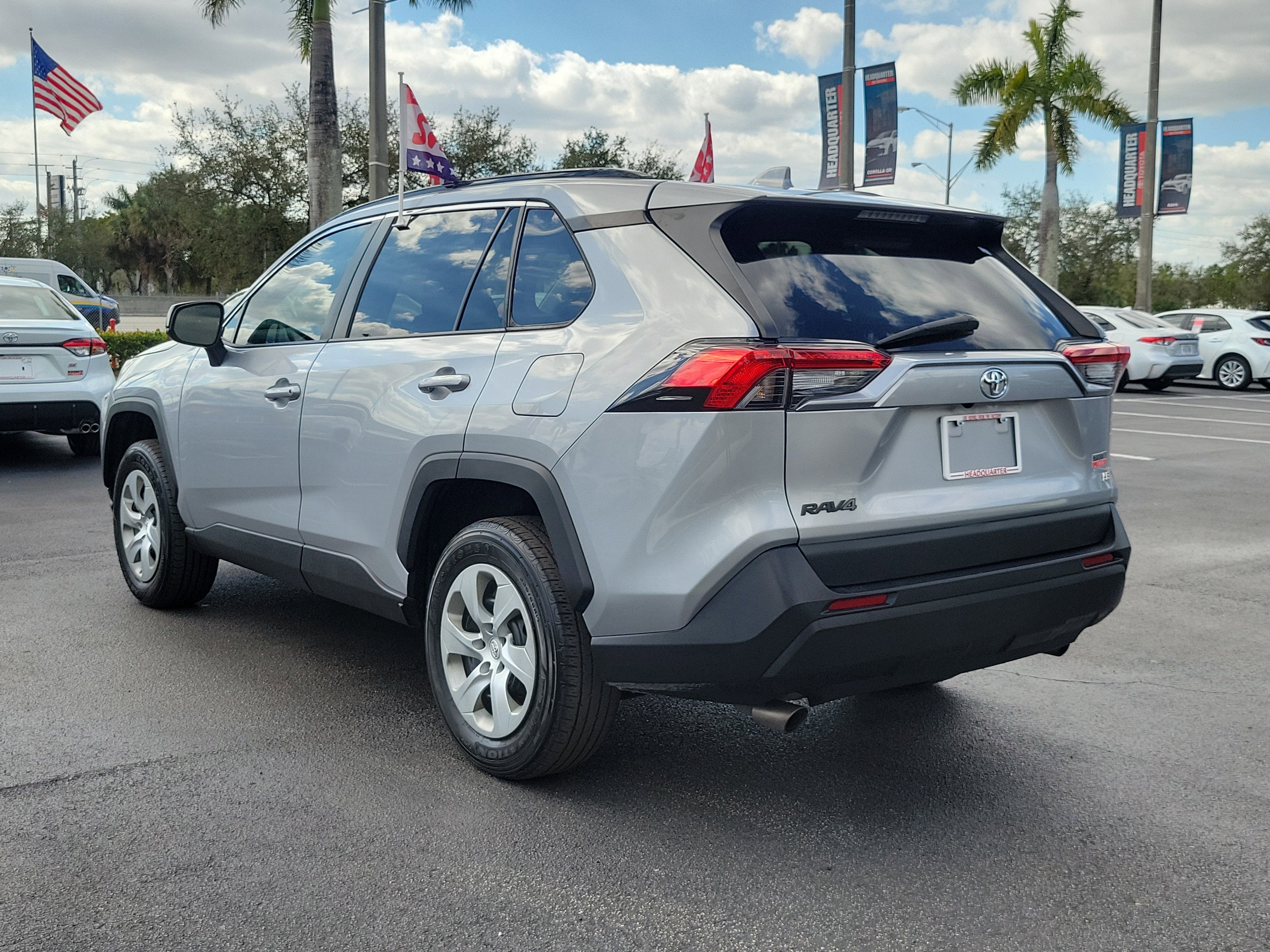 2021 Toyota RAV4 LE
